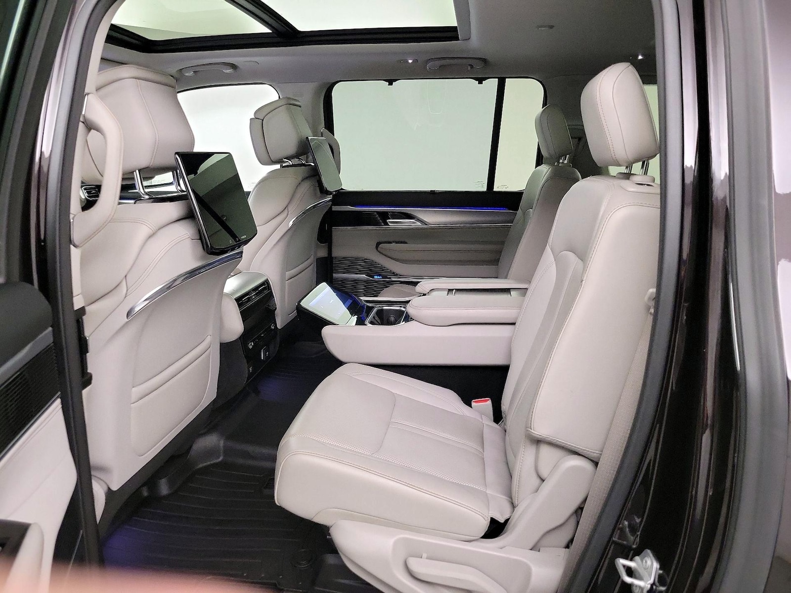 Rear Air Conditioning