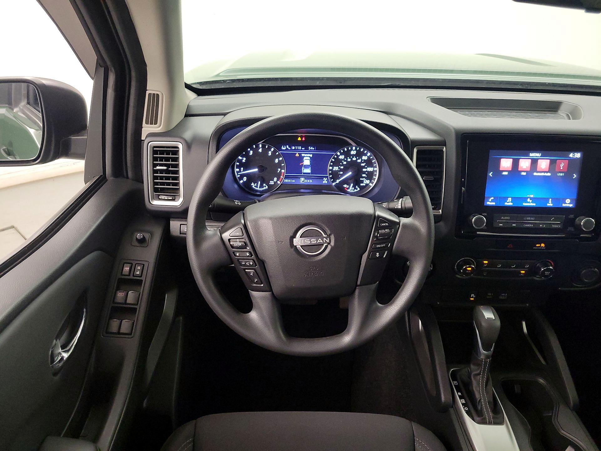 Thumbnail: 2022 Nissan Frontier - 10