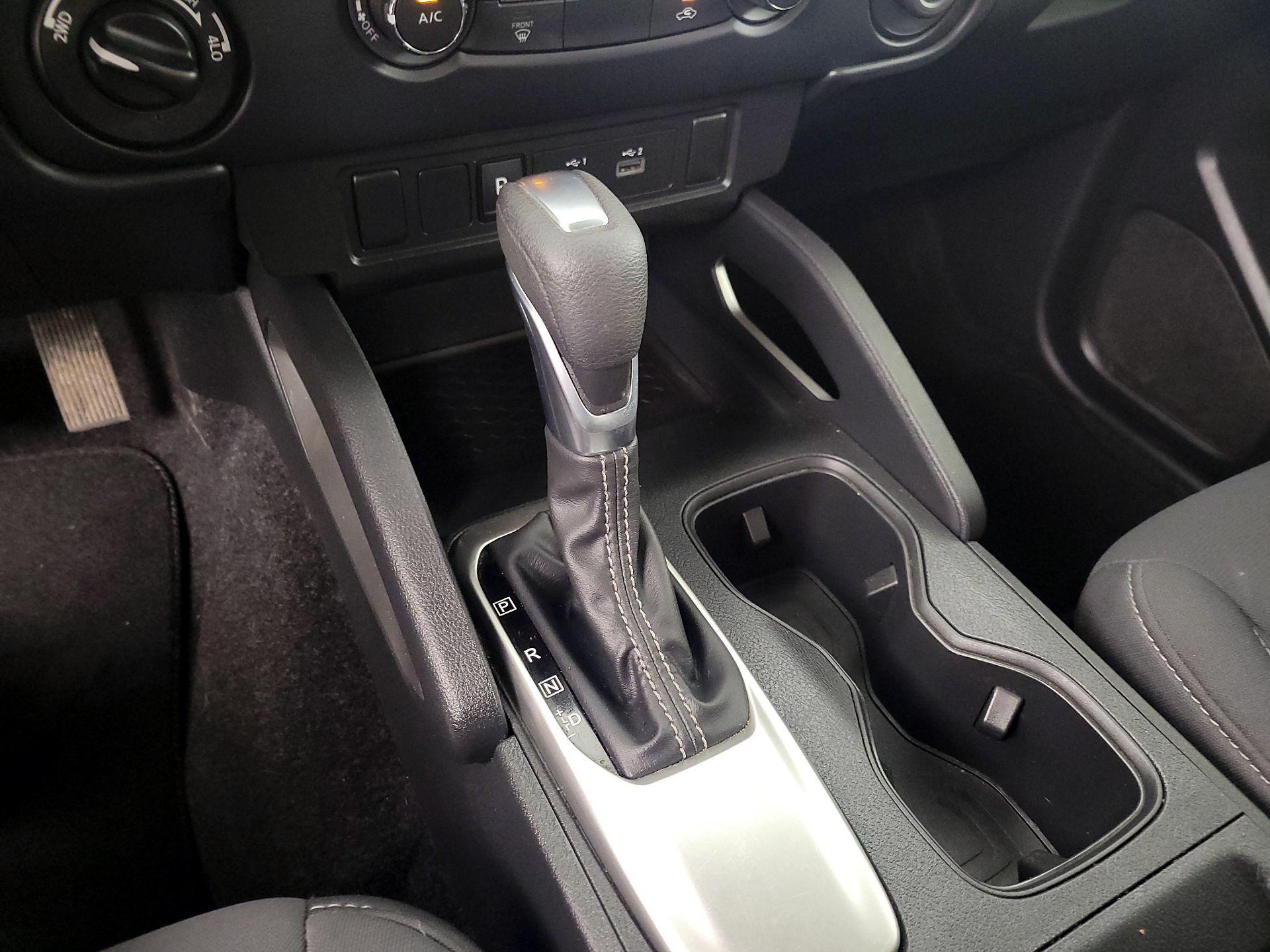 Thumbnail: 2022 Nissan Frontier - 17