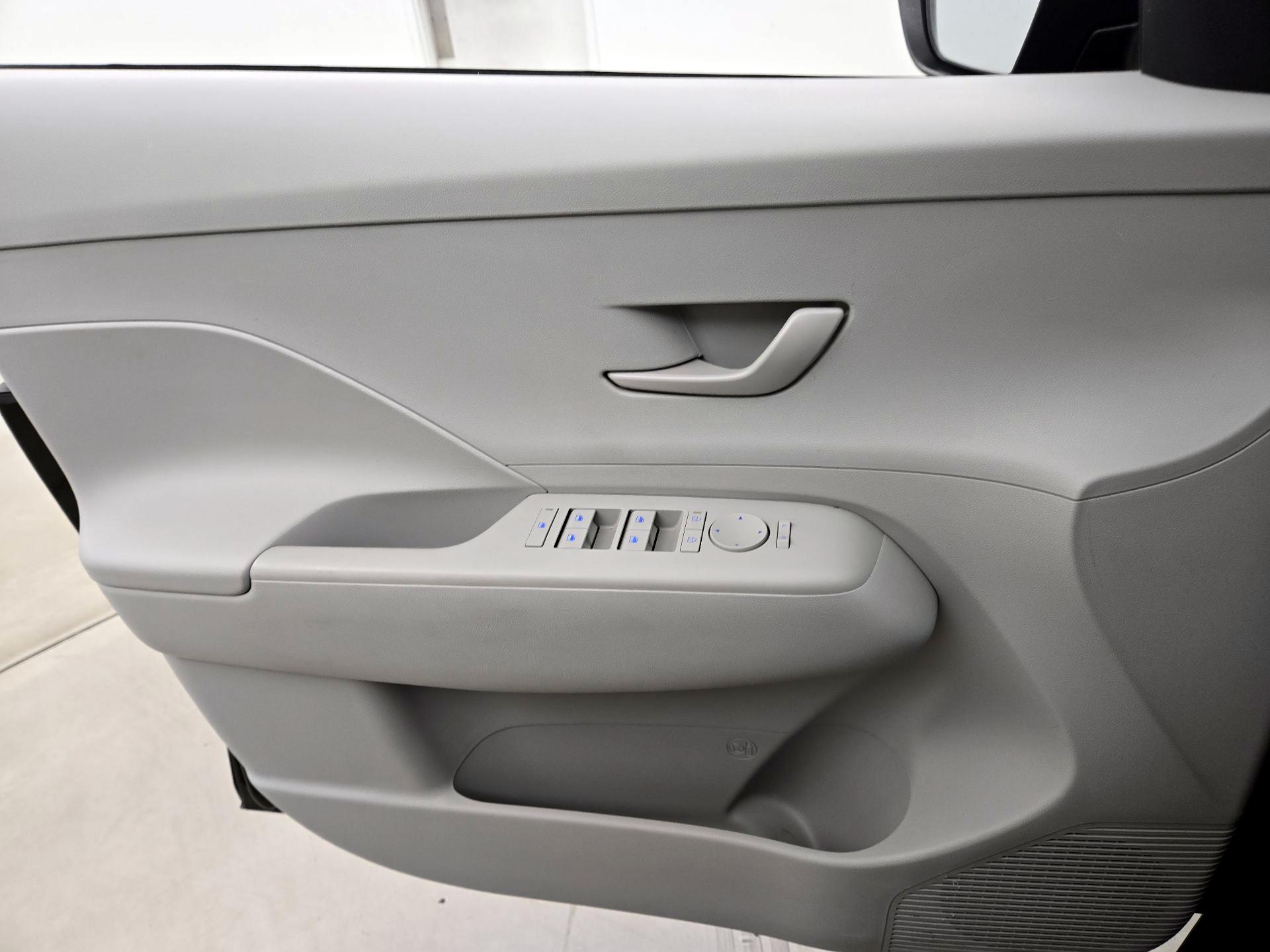 Thumbnail: 2024 Hyundai Kona - 12