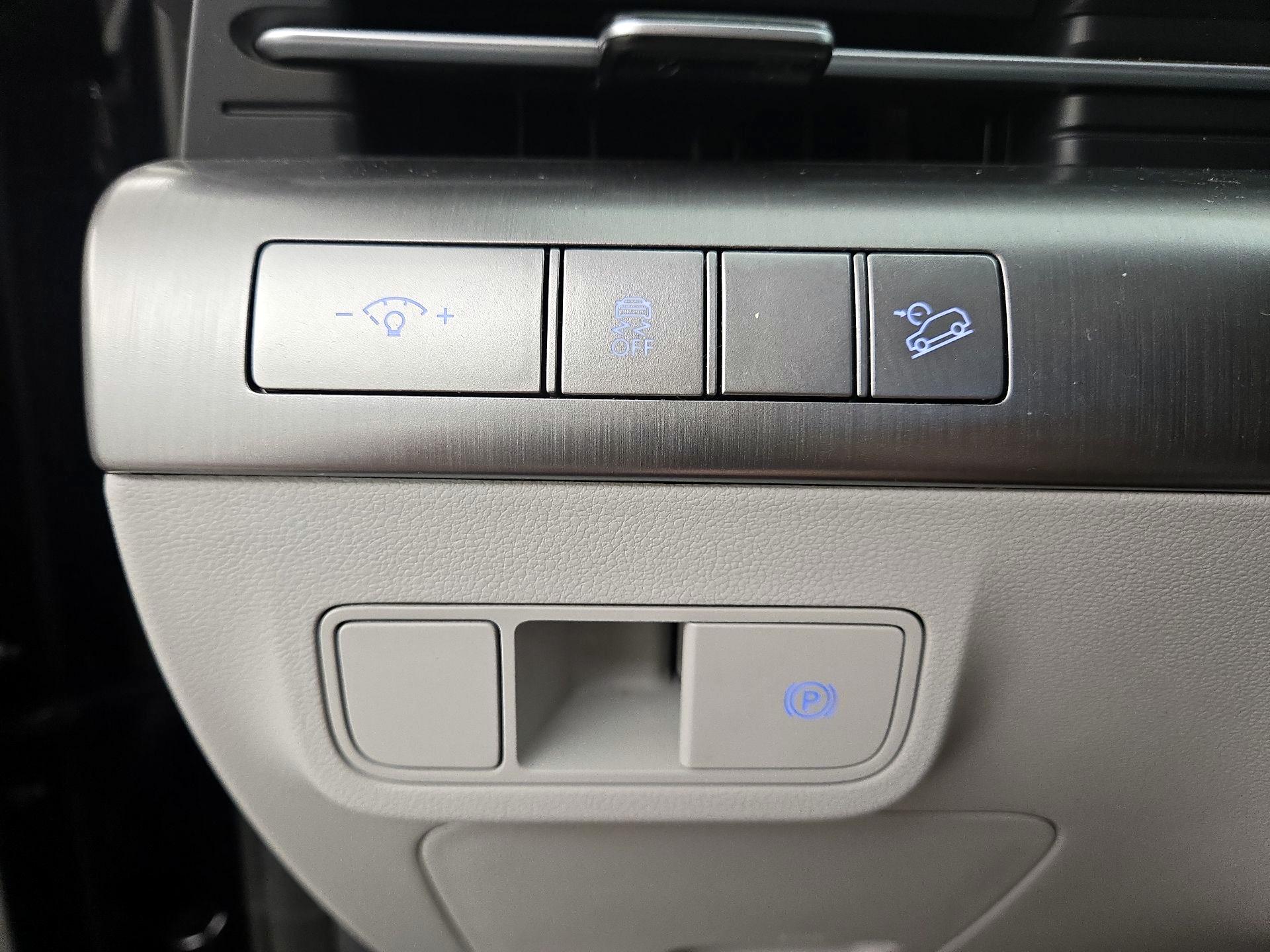 Thumbnail: 2024 Hyundai Kona - 13