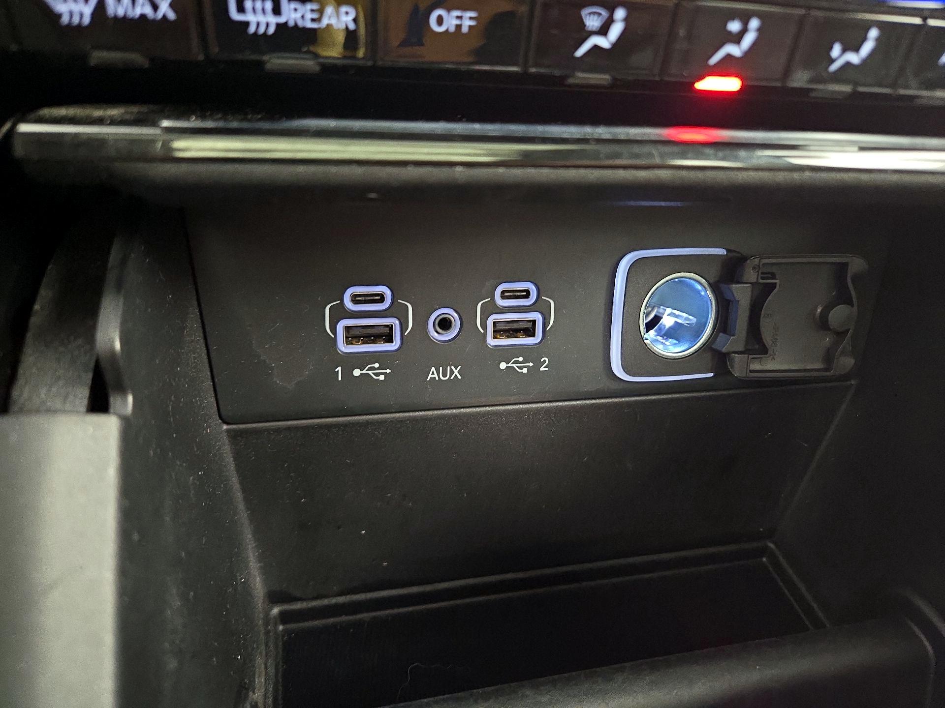 Thumbnail: 2023 Jeep Grand Cherokee - 19