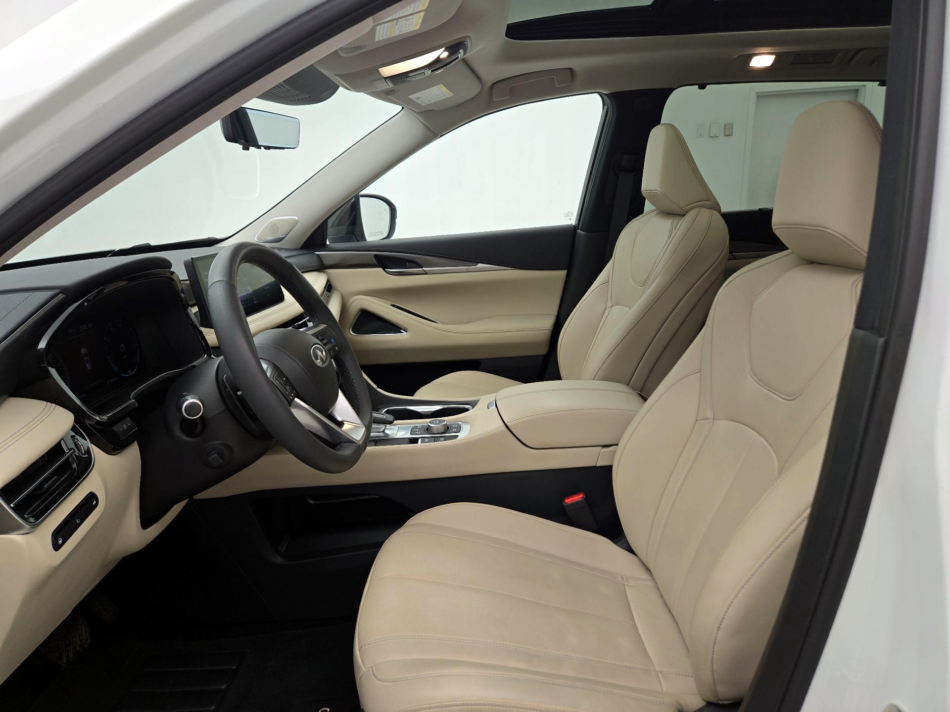 Thumbnail: 2023 INFINITI QX60 - 11