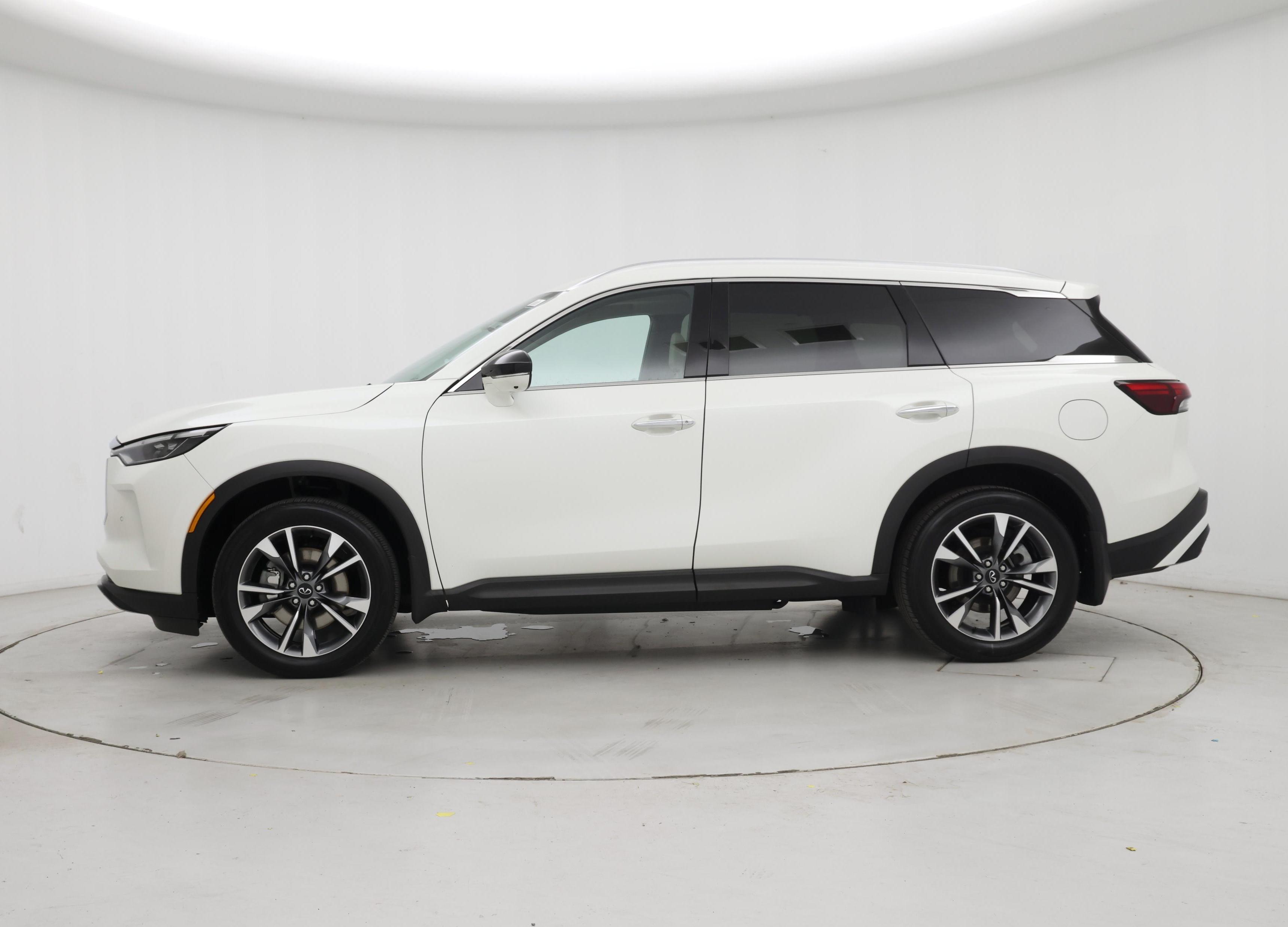 Thumbnail: 2023 INFINITI QX60 - 3