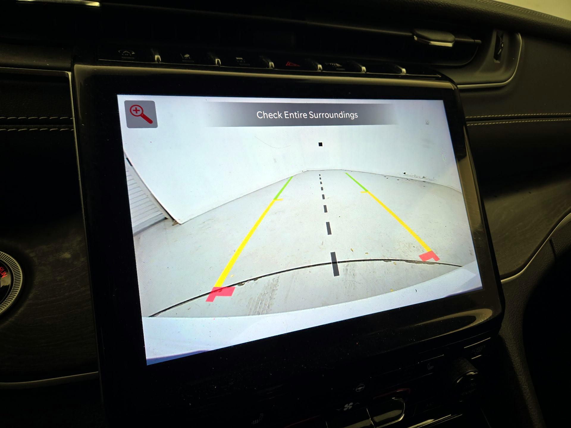 Thumbnail: 2023 Jeep Grand Cherokee - 15