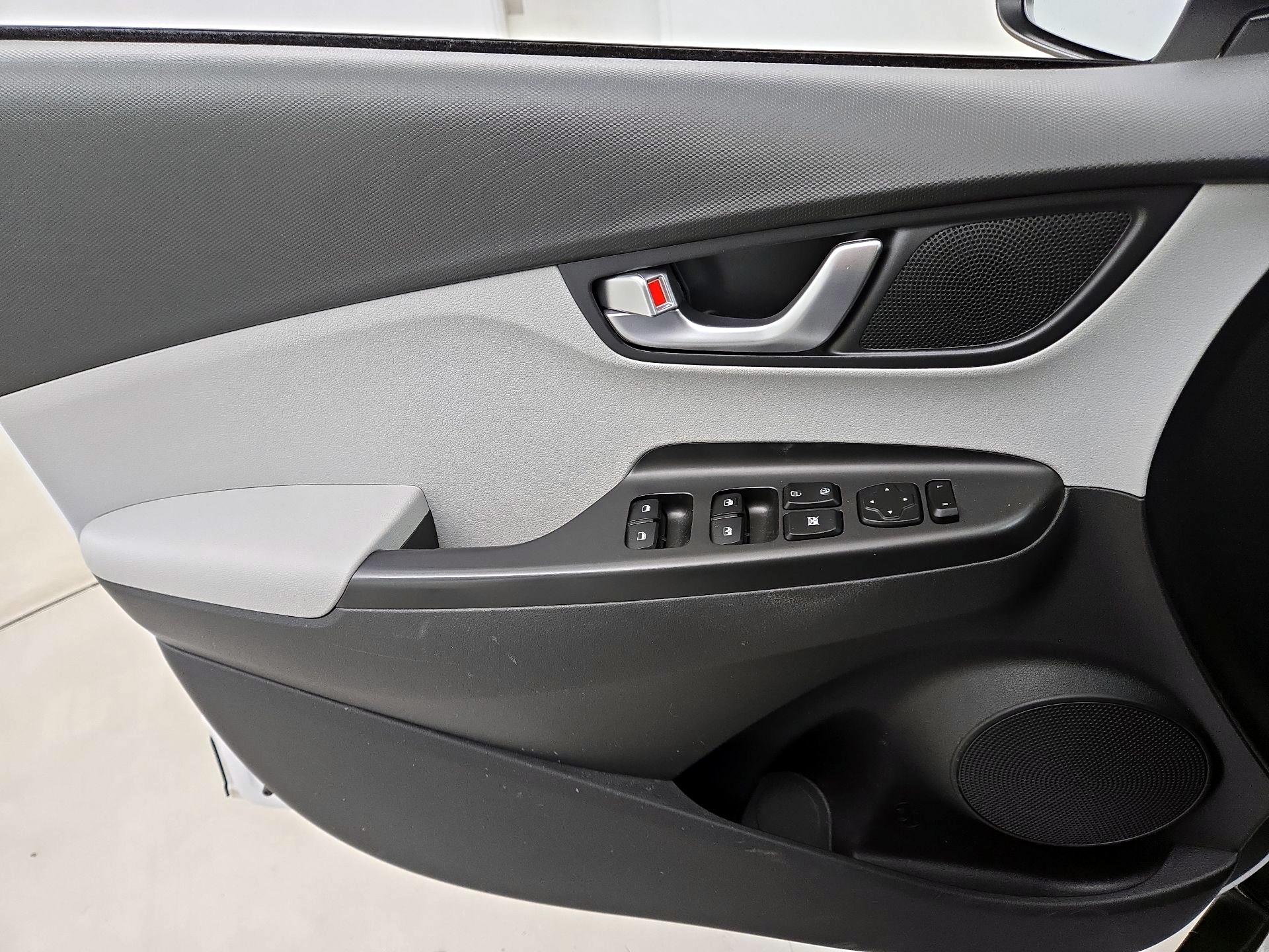 Thumbnail: 2023 Hyundai Kona - 12