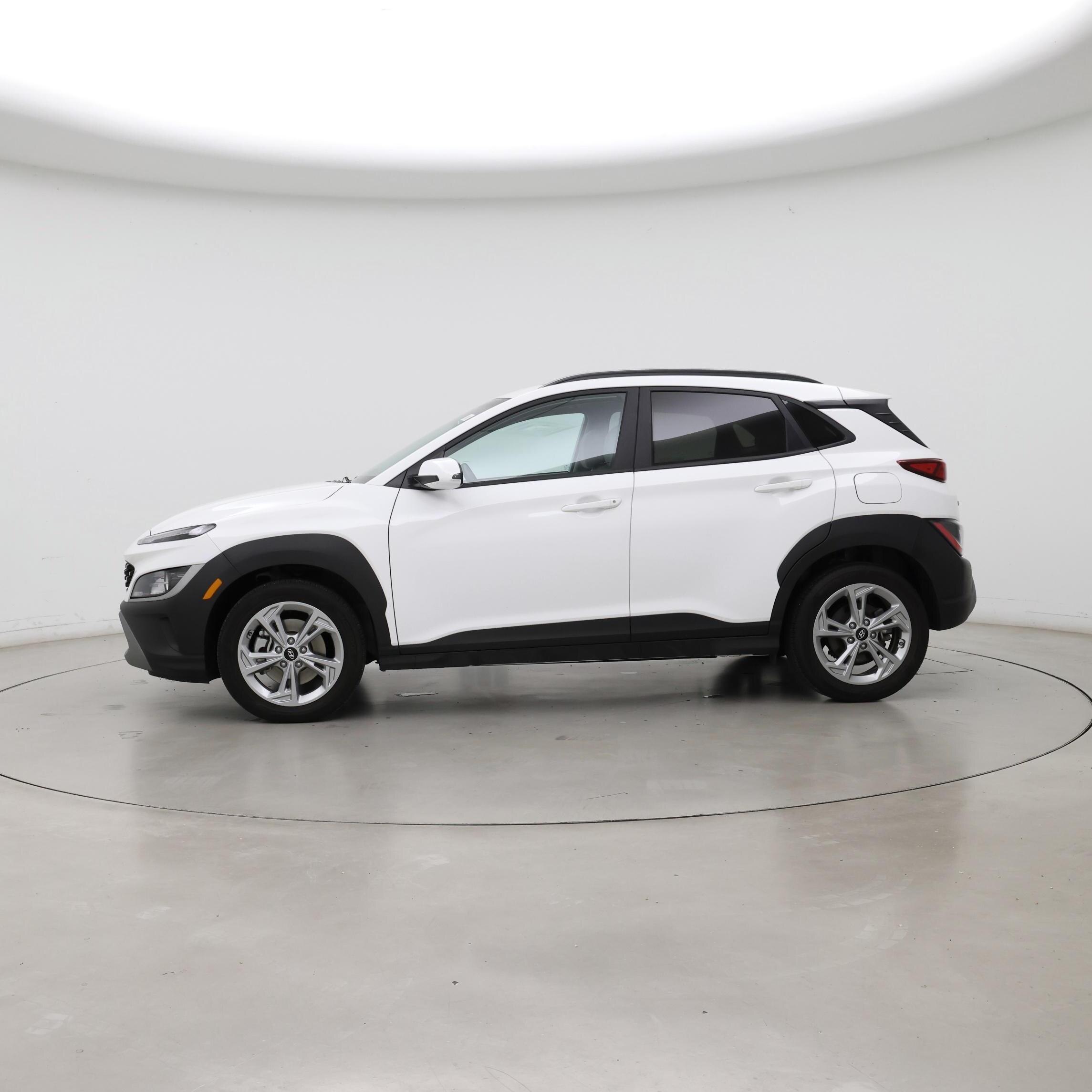 Thumbnail: 2023 Hyundai Kona - 3