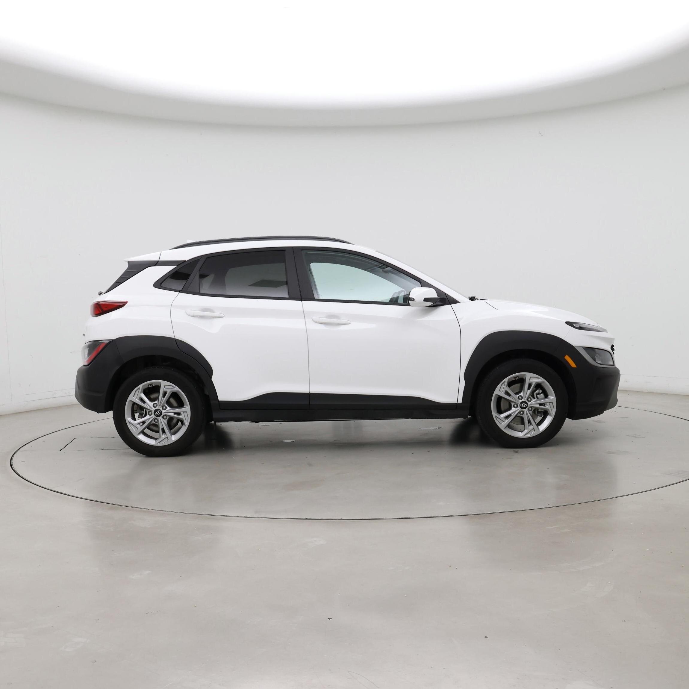 Thumbnail: 2023 Hyundai Kona - 7