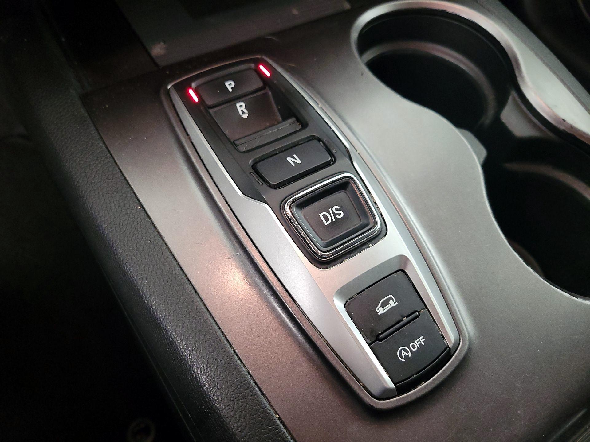 Thumbnail: 2022 Honda Pilot - 17