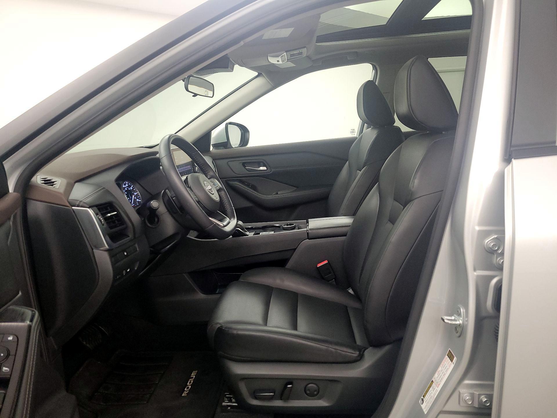 Thumbnail: 2023 Nissan Rogue - 11