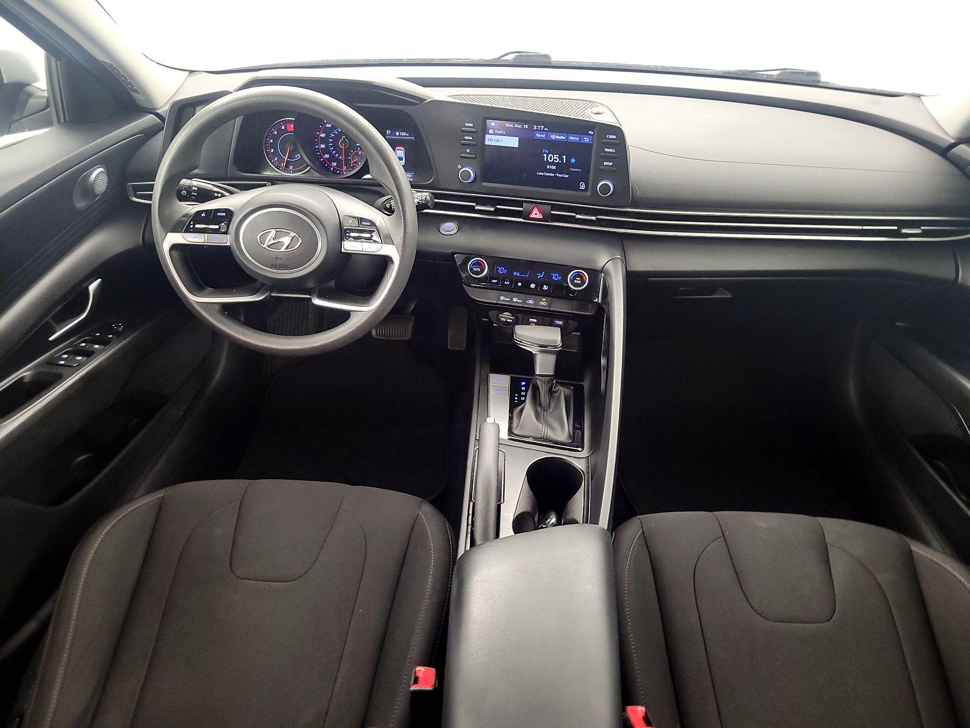 Thumbnail: 2023 Hyundai Elantra - 9