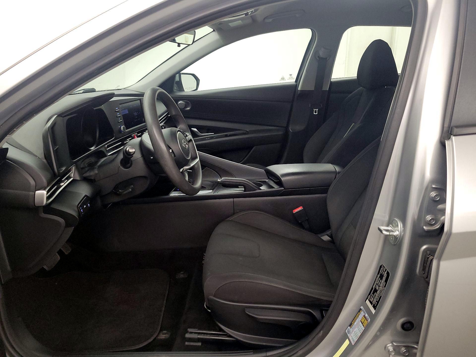 Thumbnail: 2023 Hyundai Elantra - 11