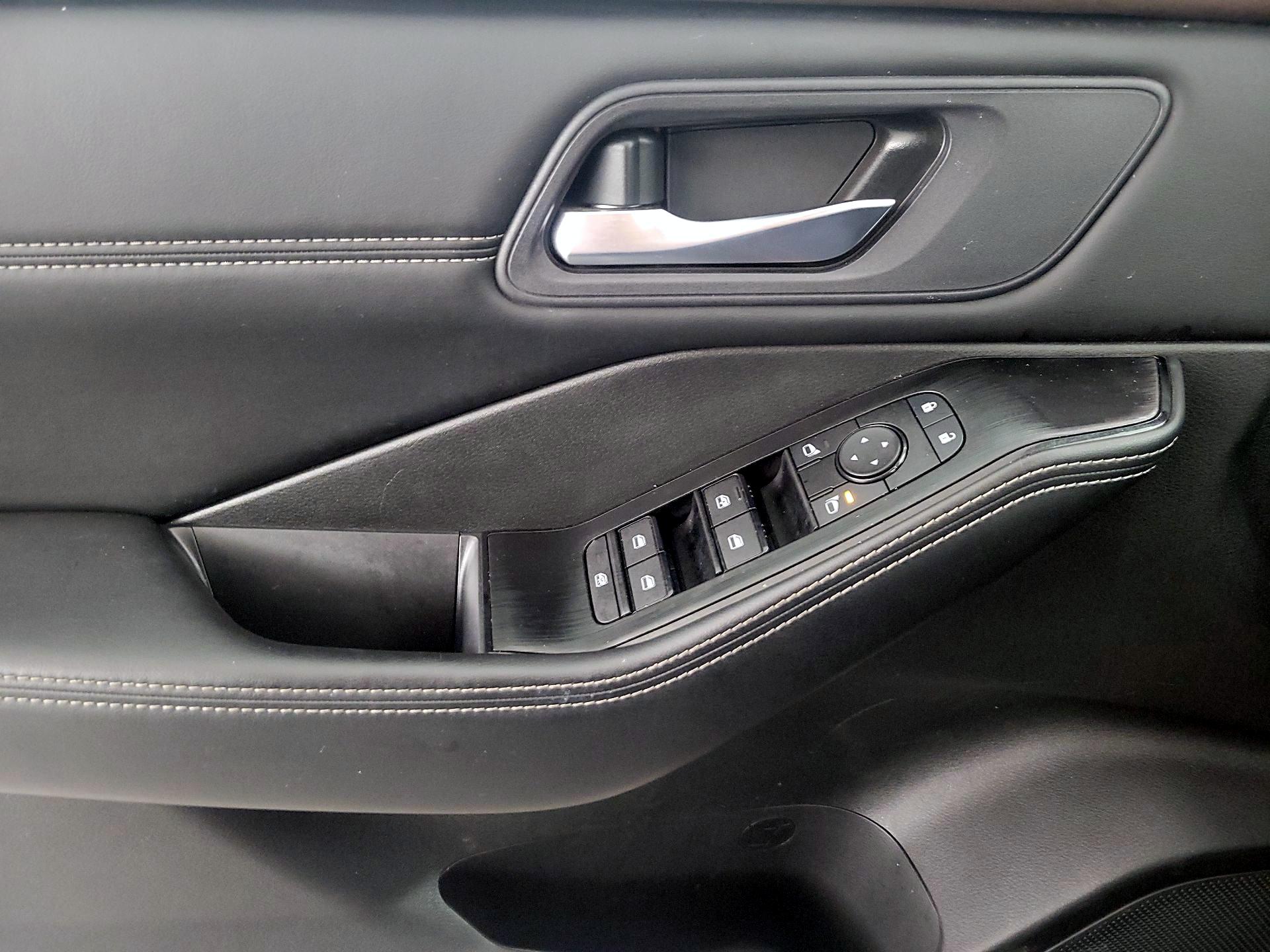 Thumbnail: 2023 Nissan Rogue - 12