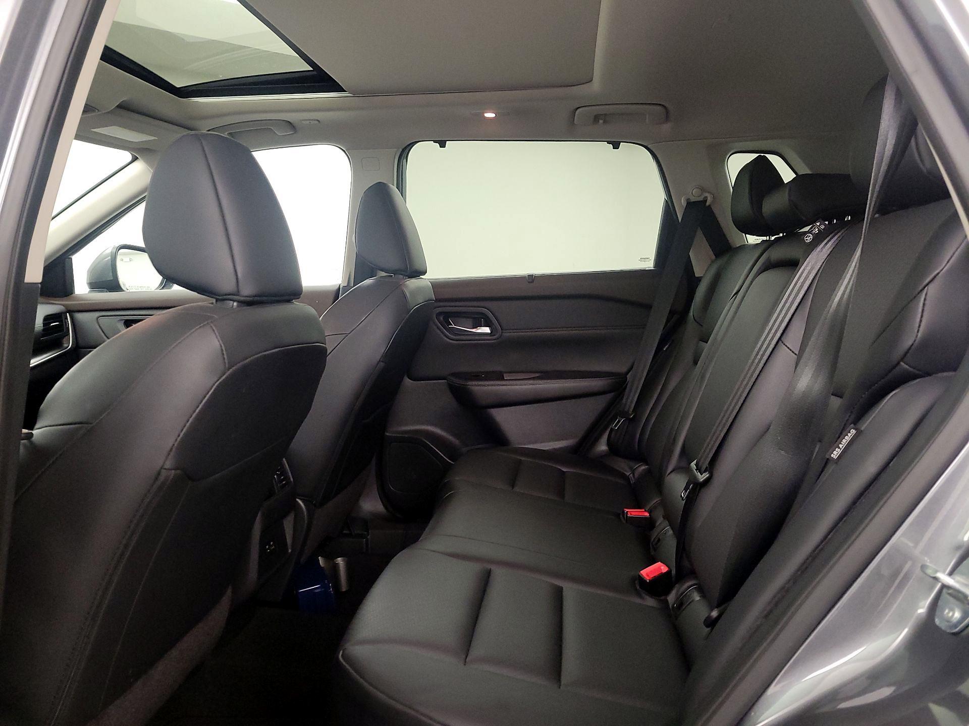 Thumbnail: 2023 Nissan Rogue - 20