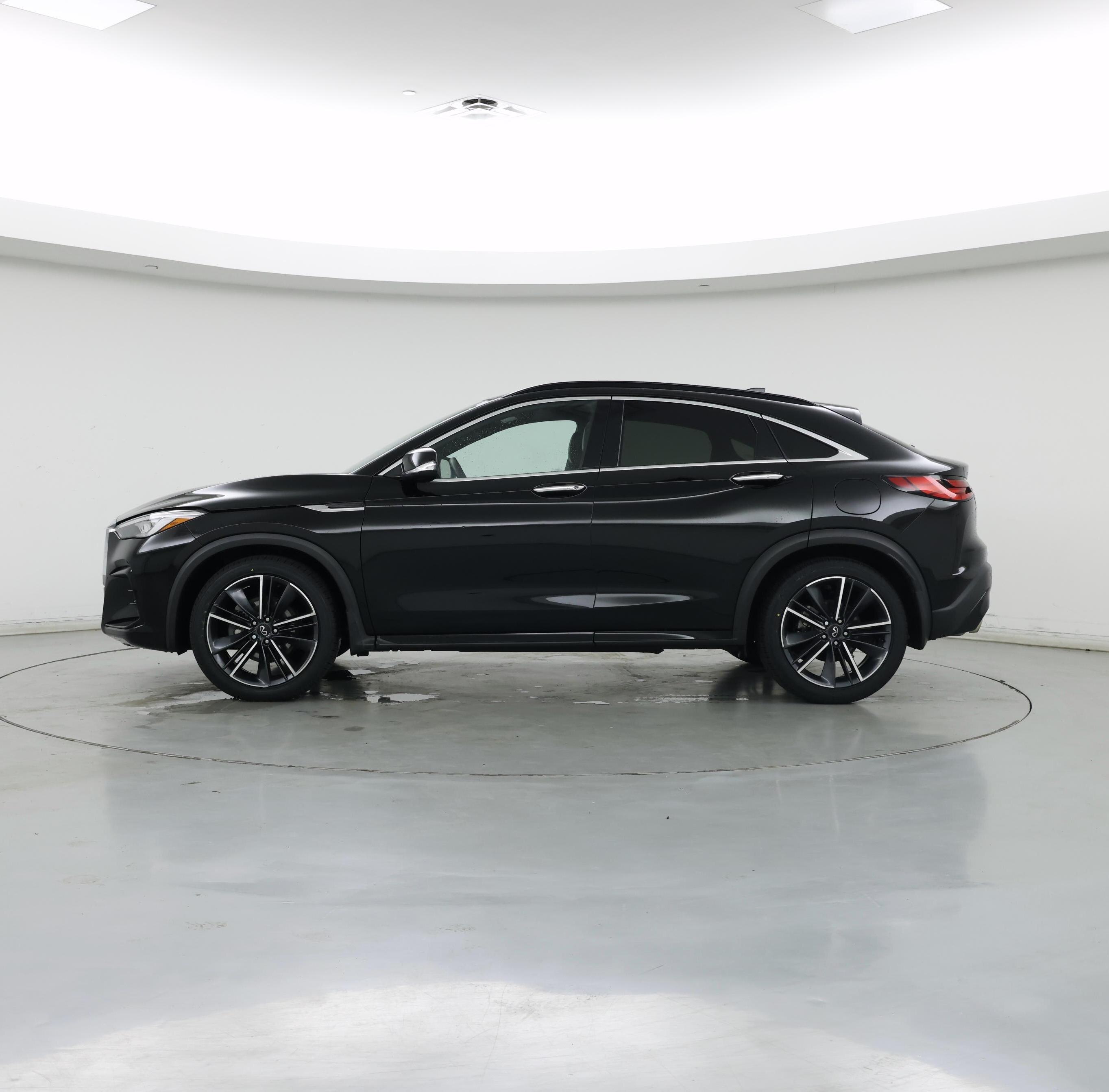 Thumbnail: 2023 INFINITI QX55 - 3