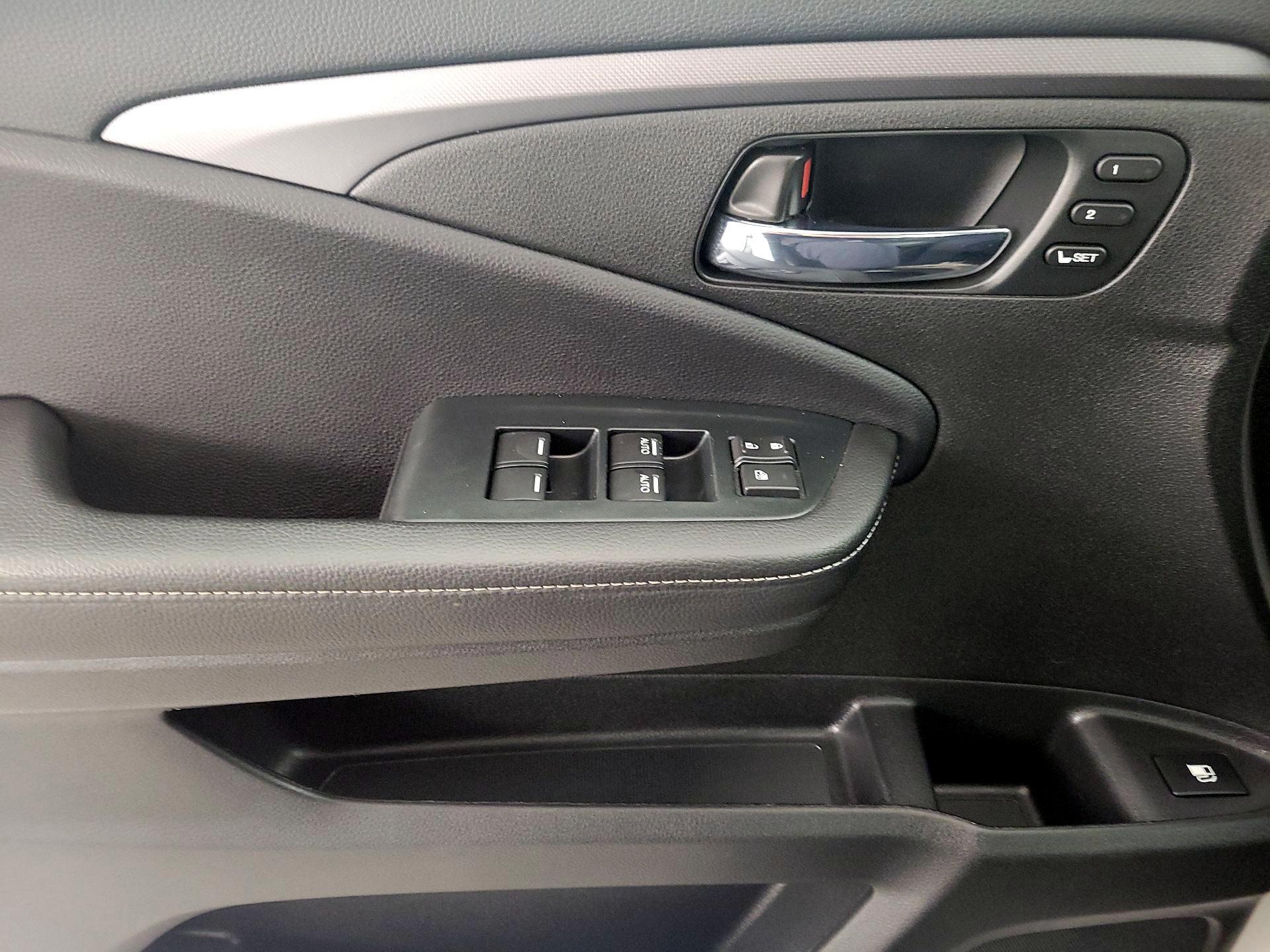 Thumbnail: 2023 Honda Ridgeline - 12