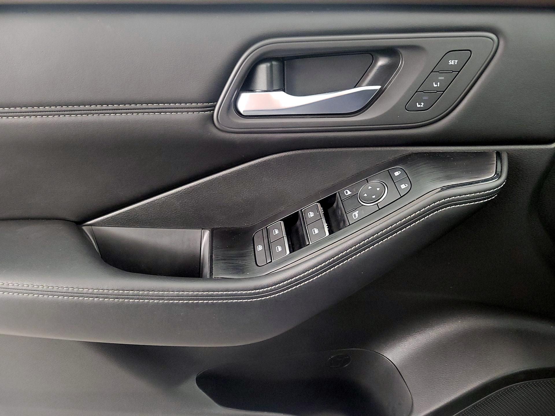 Thumbnail: 2023 Nissan Rogue - 12