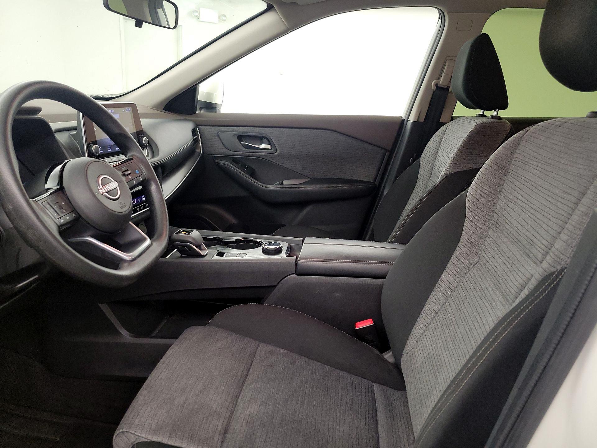 Thumbnail: 2023 Nissan Rogue - 11