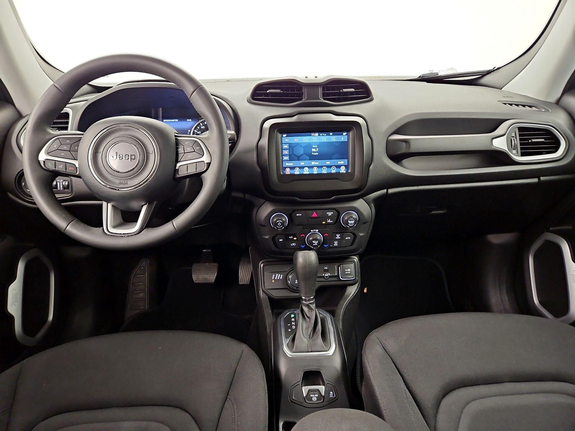 Thumbnail: 2021 Jeep Renegade - 9