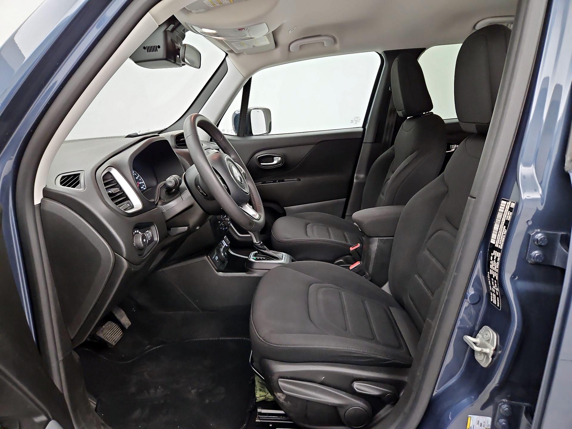 Thumbnail: 2021 Jeep Renegade - 11