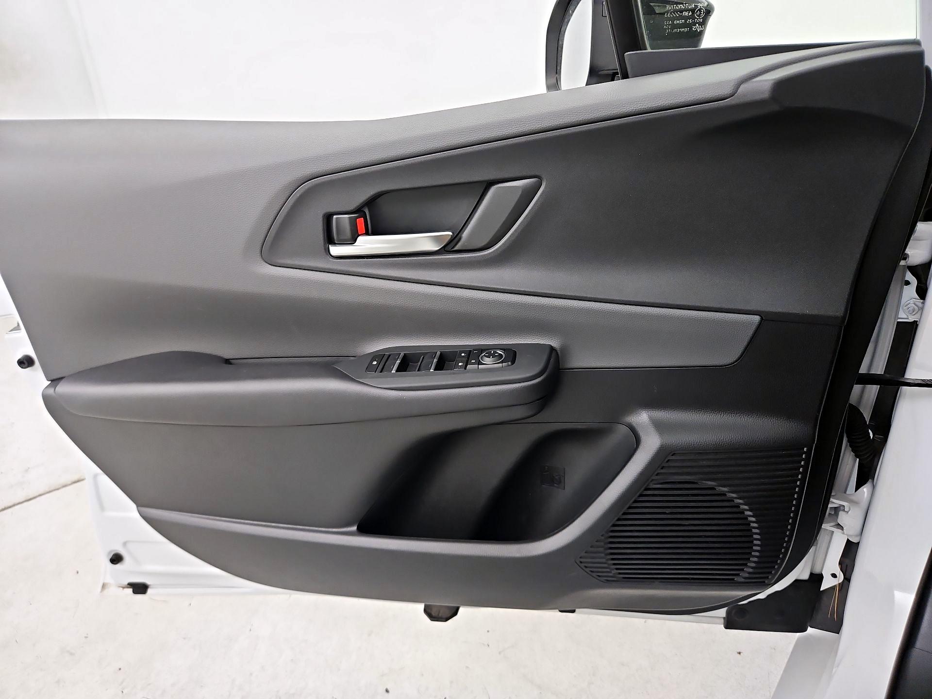 Thumbnail: 2024 Toyota Prius - 12