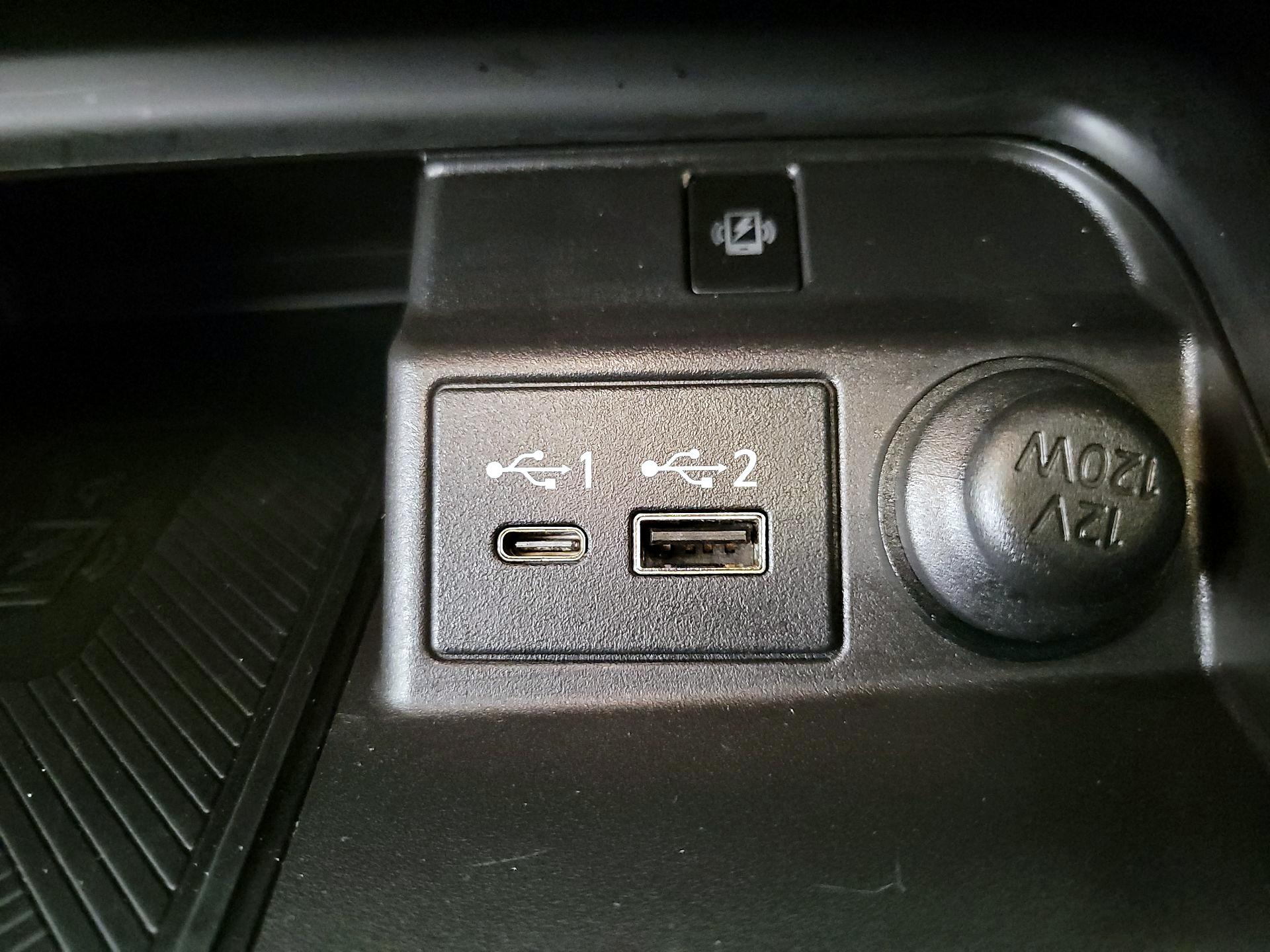 Thumbnail: 2023 INFINITI QX50 - 18