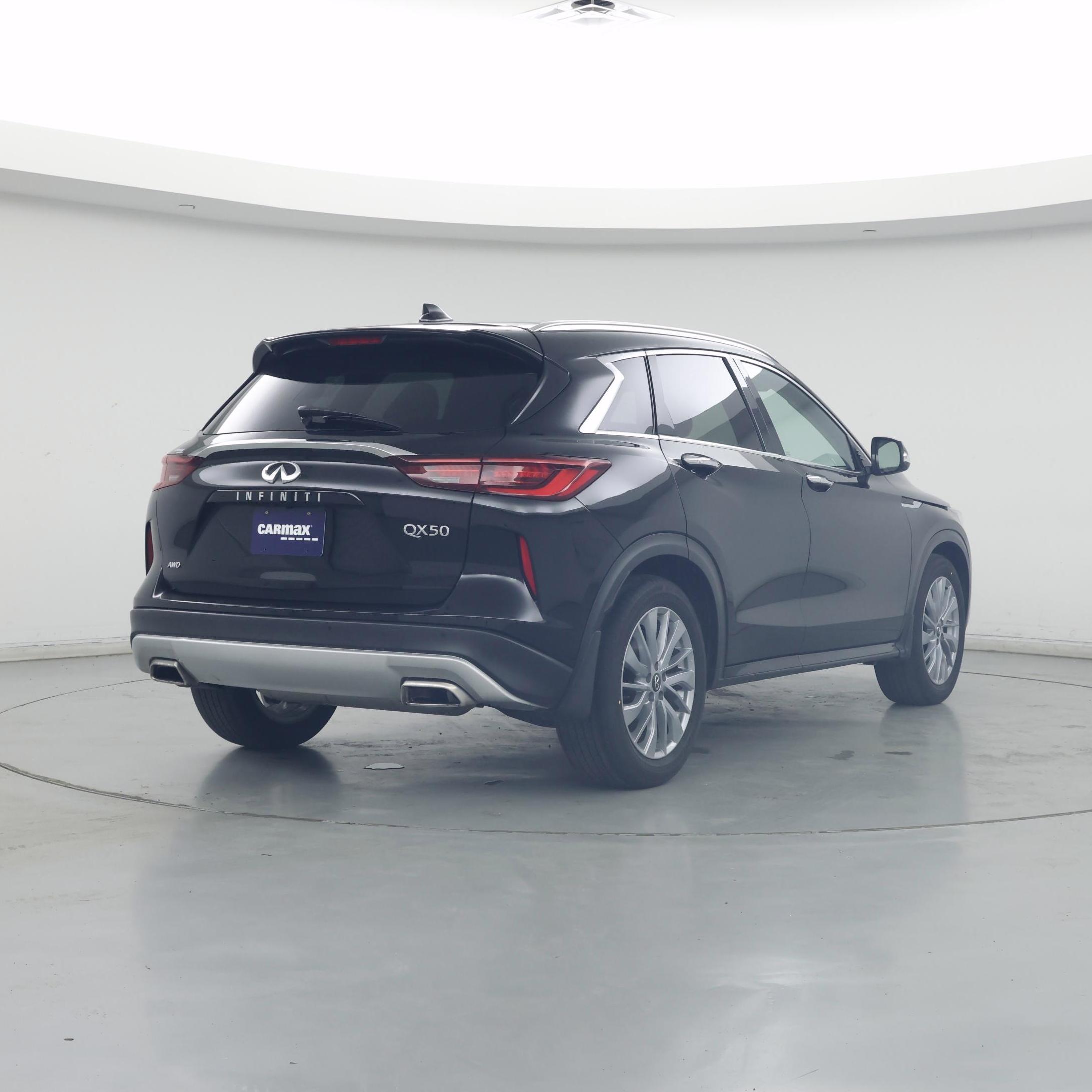 Thumbnail: 2023 INFINITI QX50 - 8