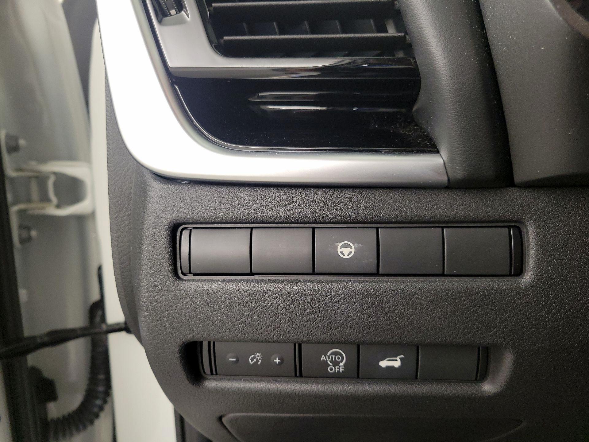 Thumbnail: 2023 Nissan Rogue - 13