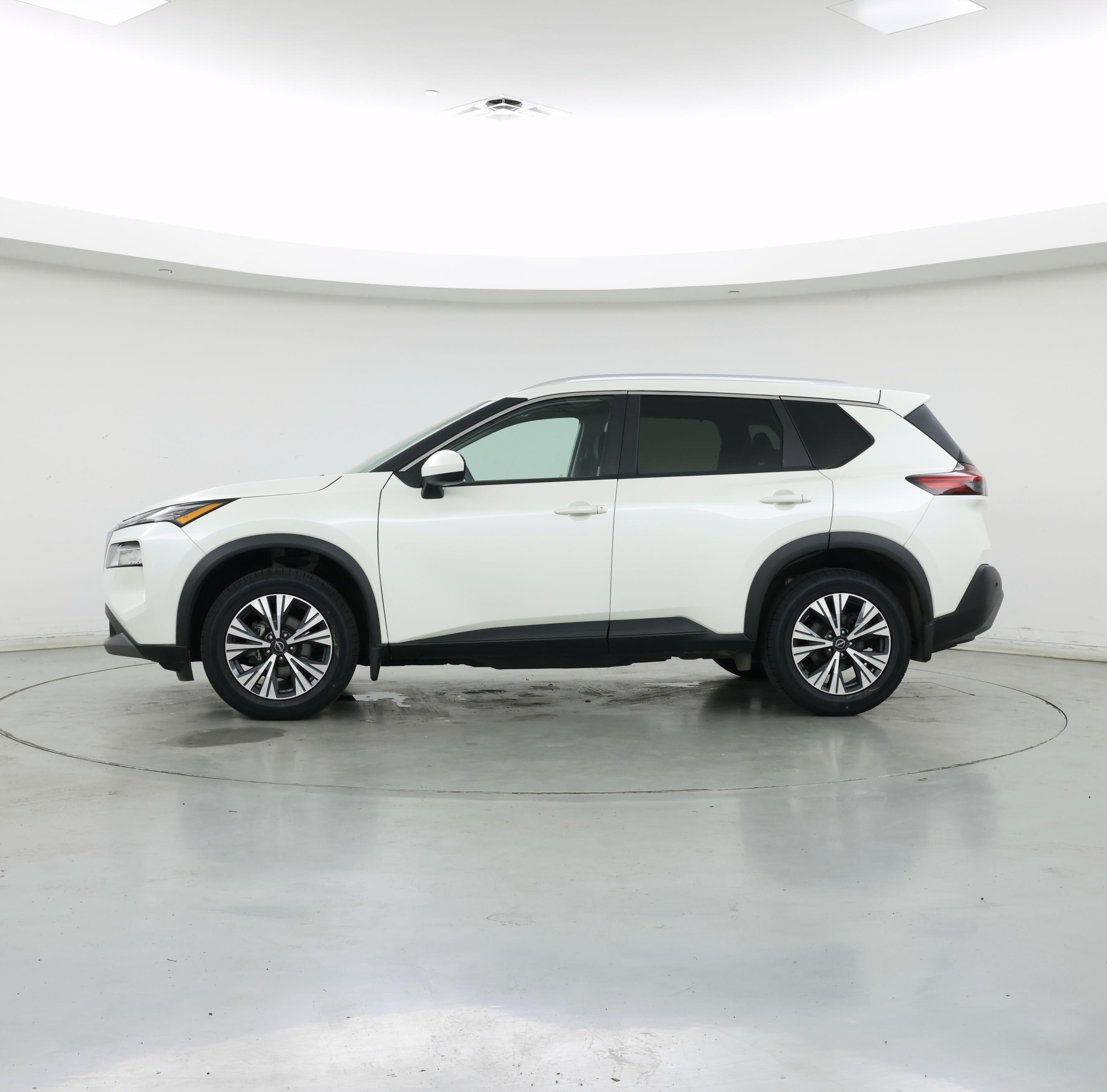 Thumbnail: 2023 Nissan Rogue - 3