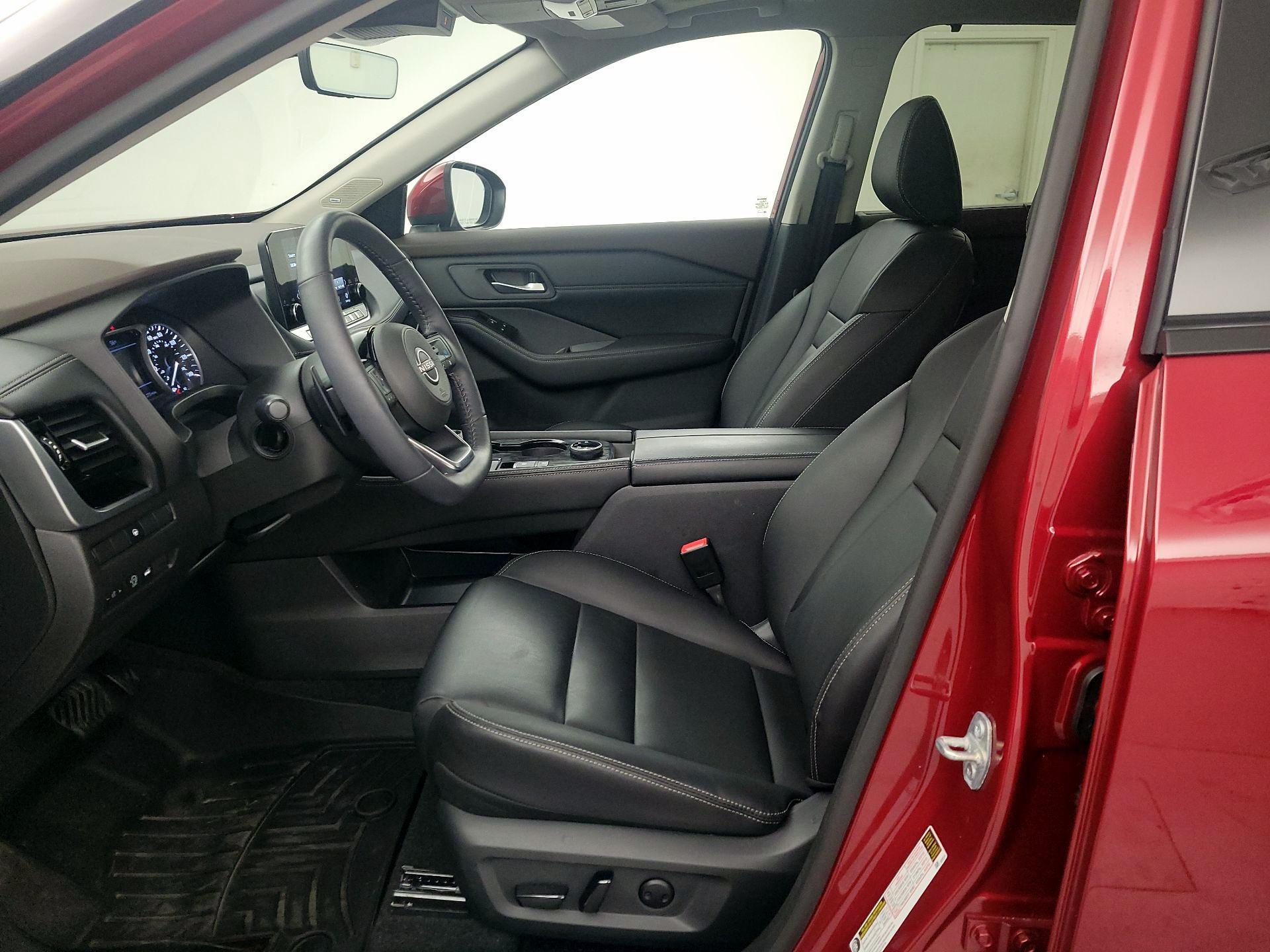 Thumbnail: 2023 Nissan Rogue - 11