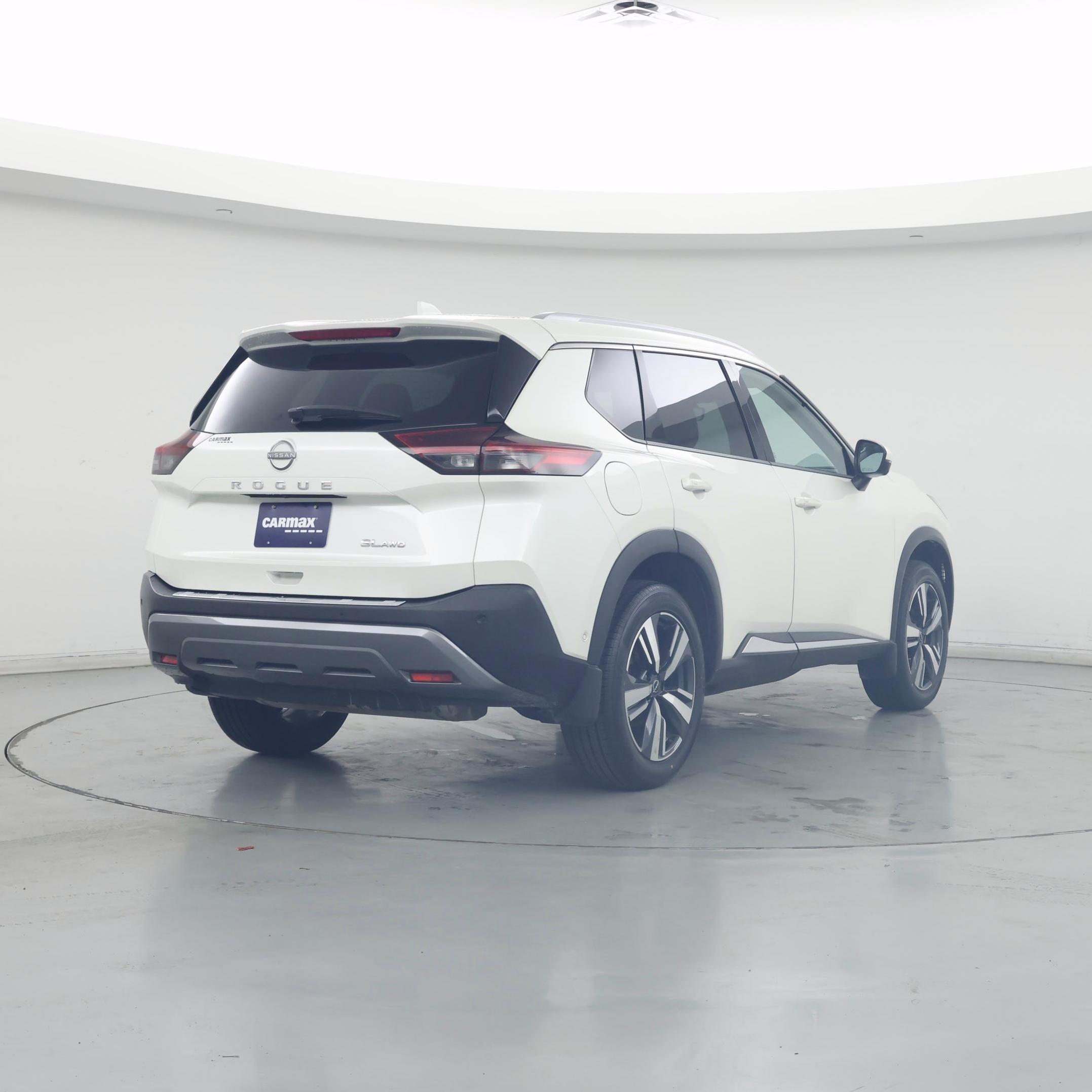 Thumbnail: 2023 Nissan Rogue - 8