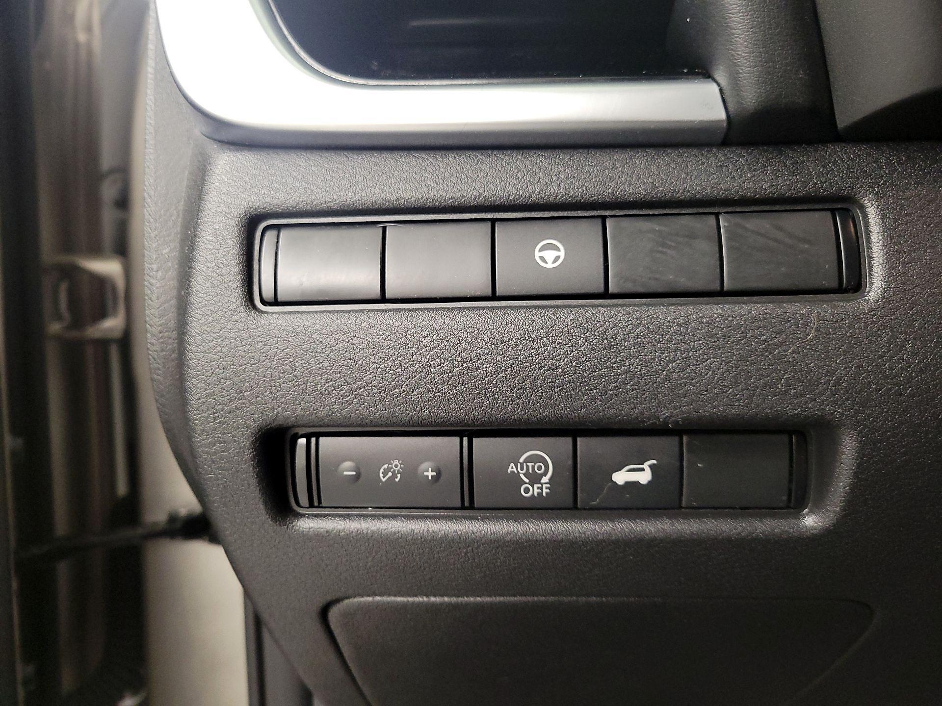 Thumbnail: 2023 Nissan Rogue - 13