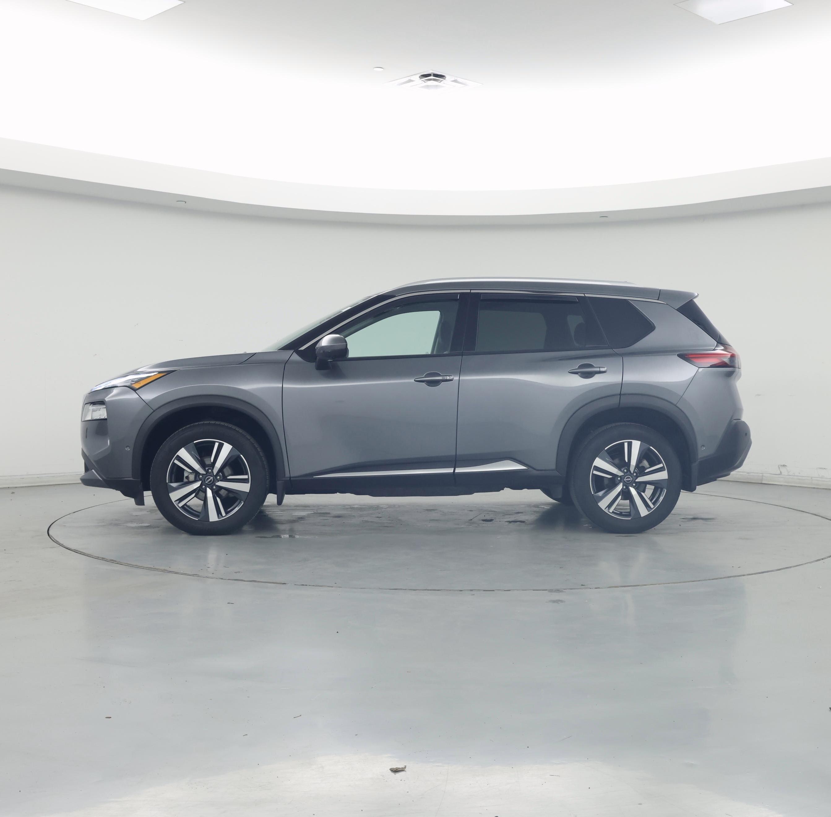 Thumbnail: 2023 Nissan Rogue - 3