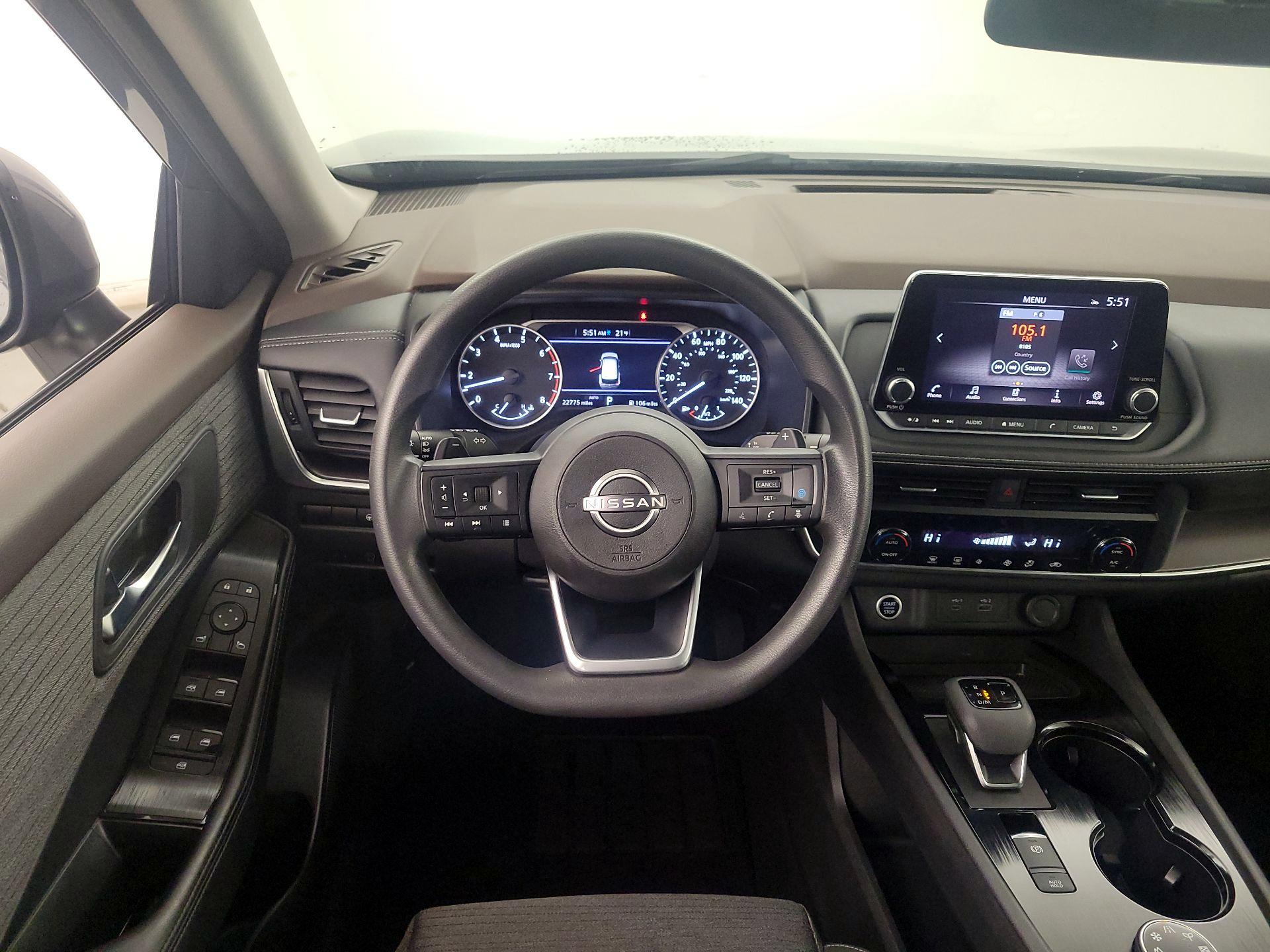 Thumbnail: 2023 Nissan Rogue - 10