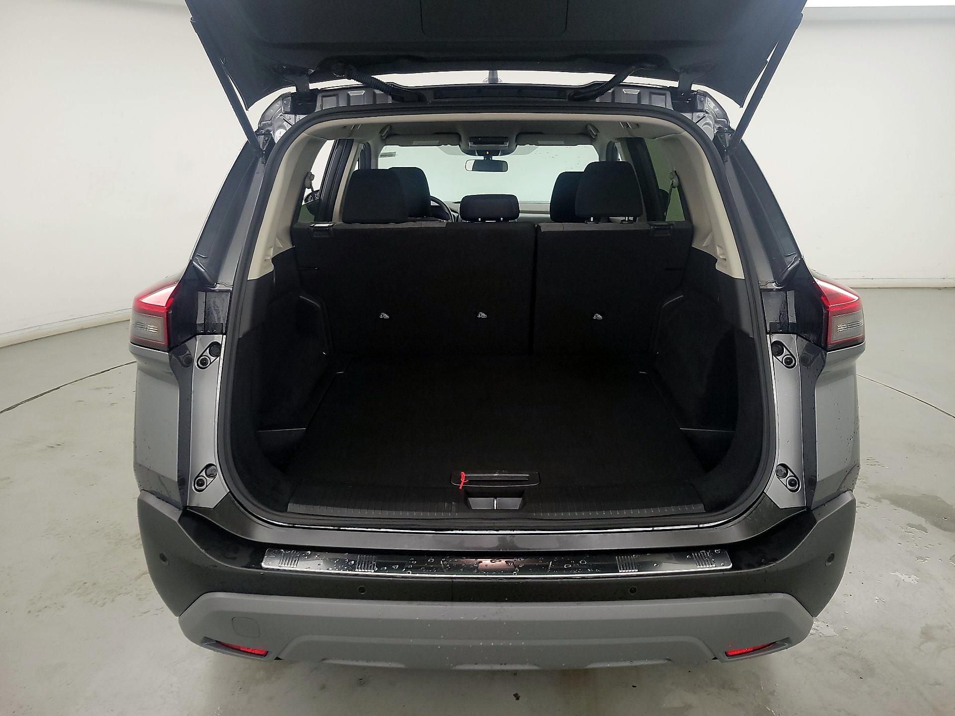 Thumbnail: 2023 Nissan Rogue - 20