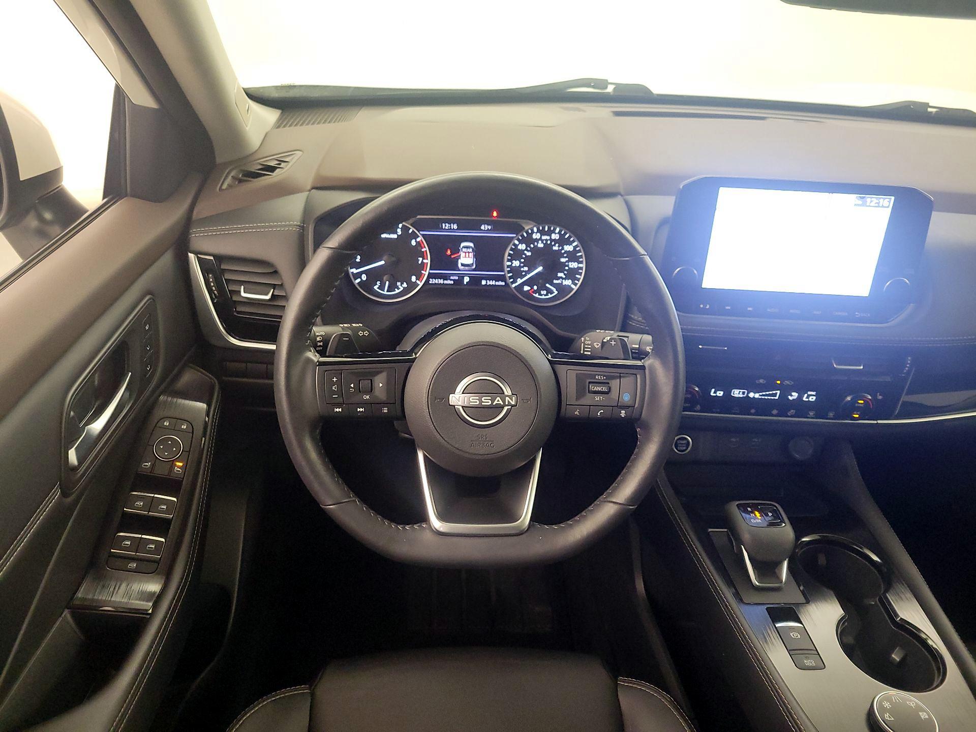 Thumbnail: 2023 Nissan Rogue - 10