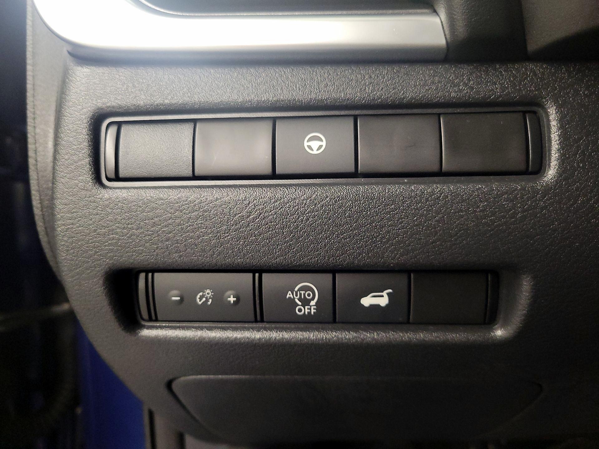 Thumbnail: 2023 Nissan Rogue - 13