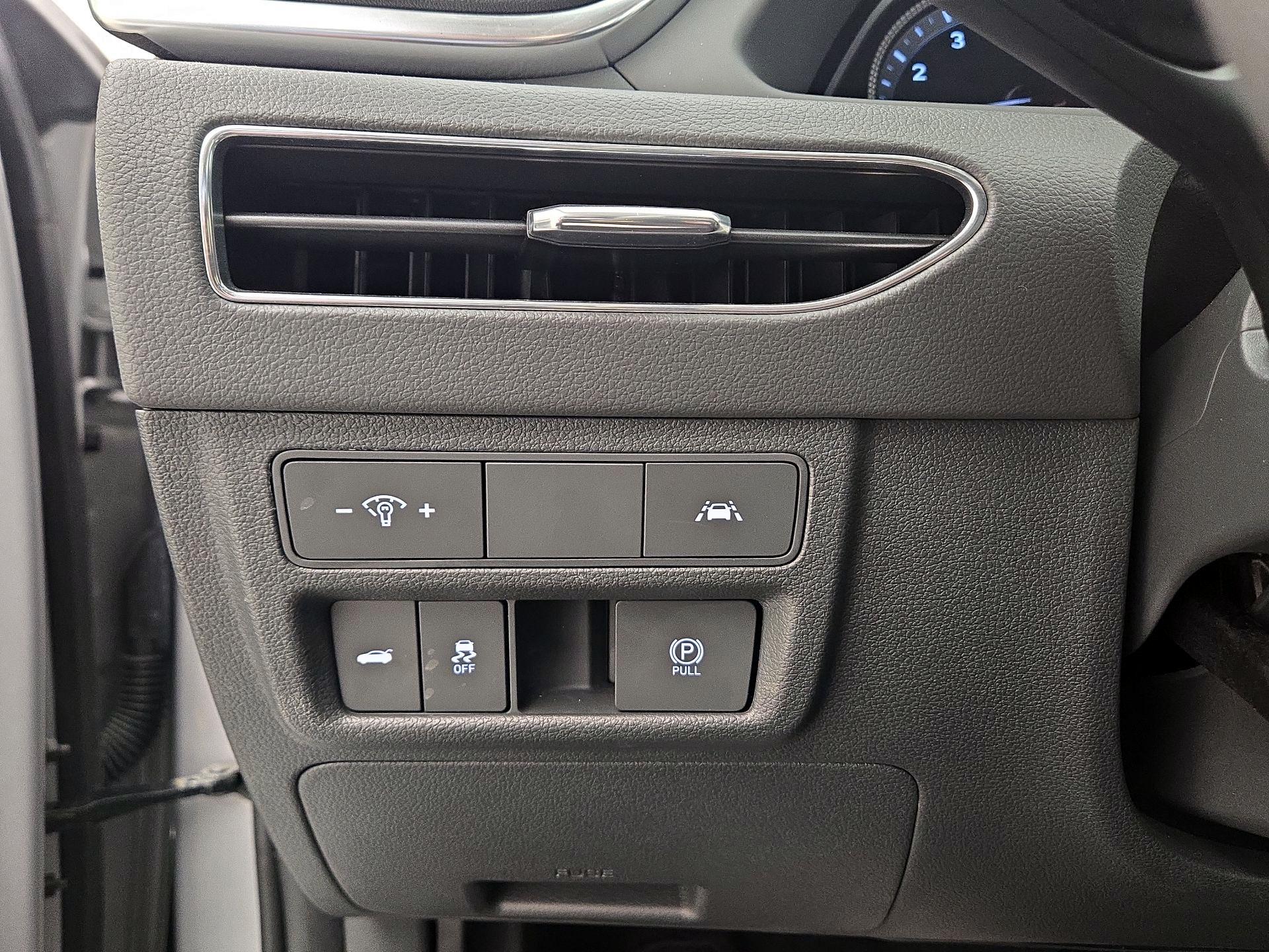 Thumbnail: 2023 Hyundai Sonata - 13