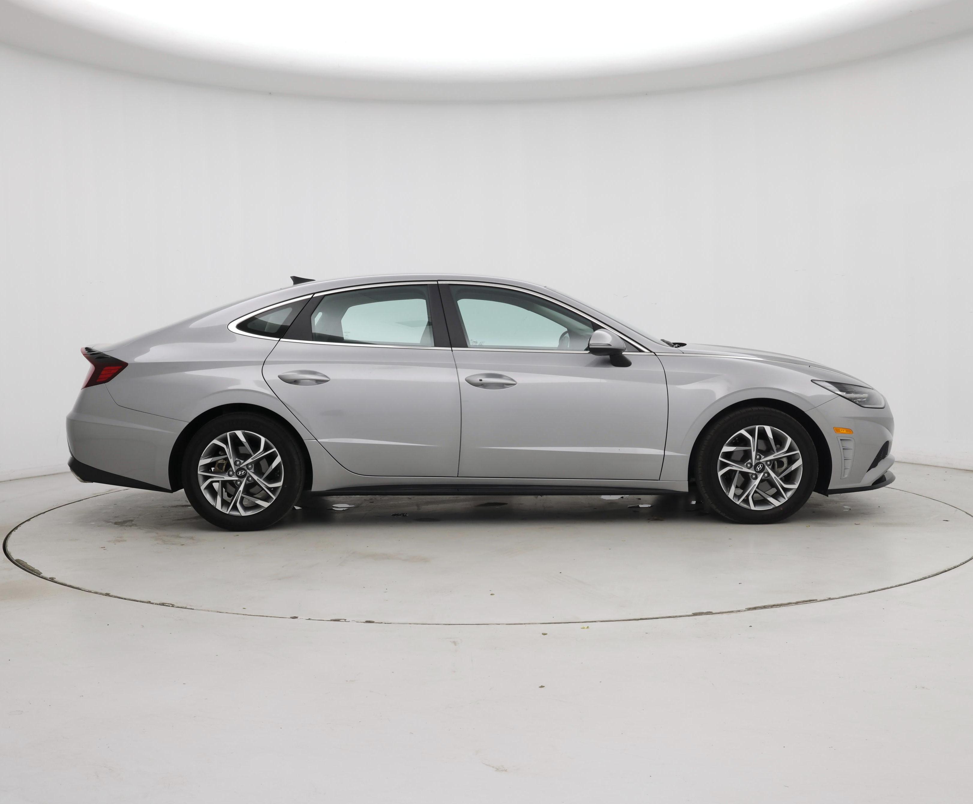 Thumbnail: 2023 Hyundai Sonata - 7