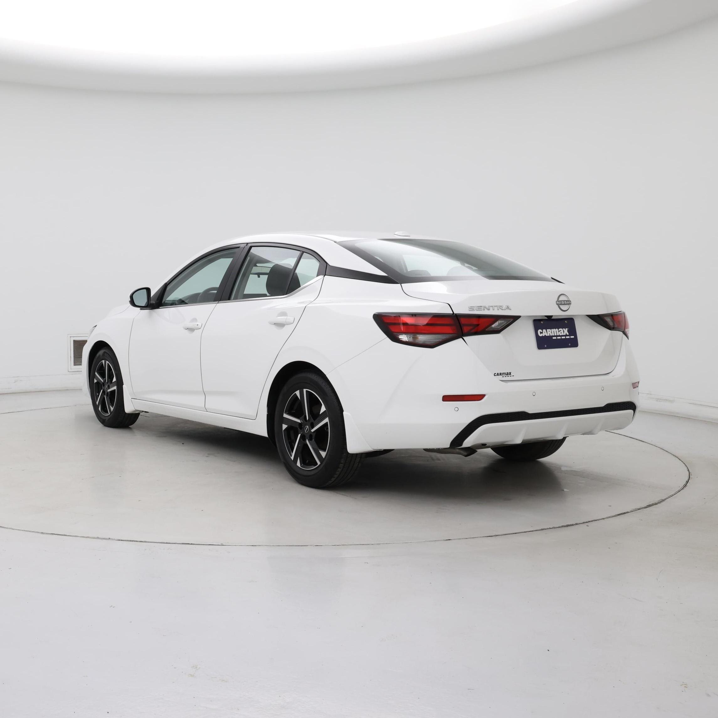 Thumbnail: 2025 Nissan Sentra - 2