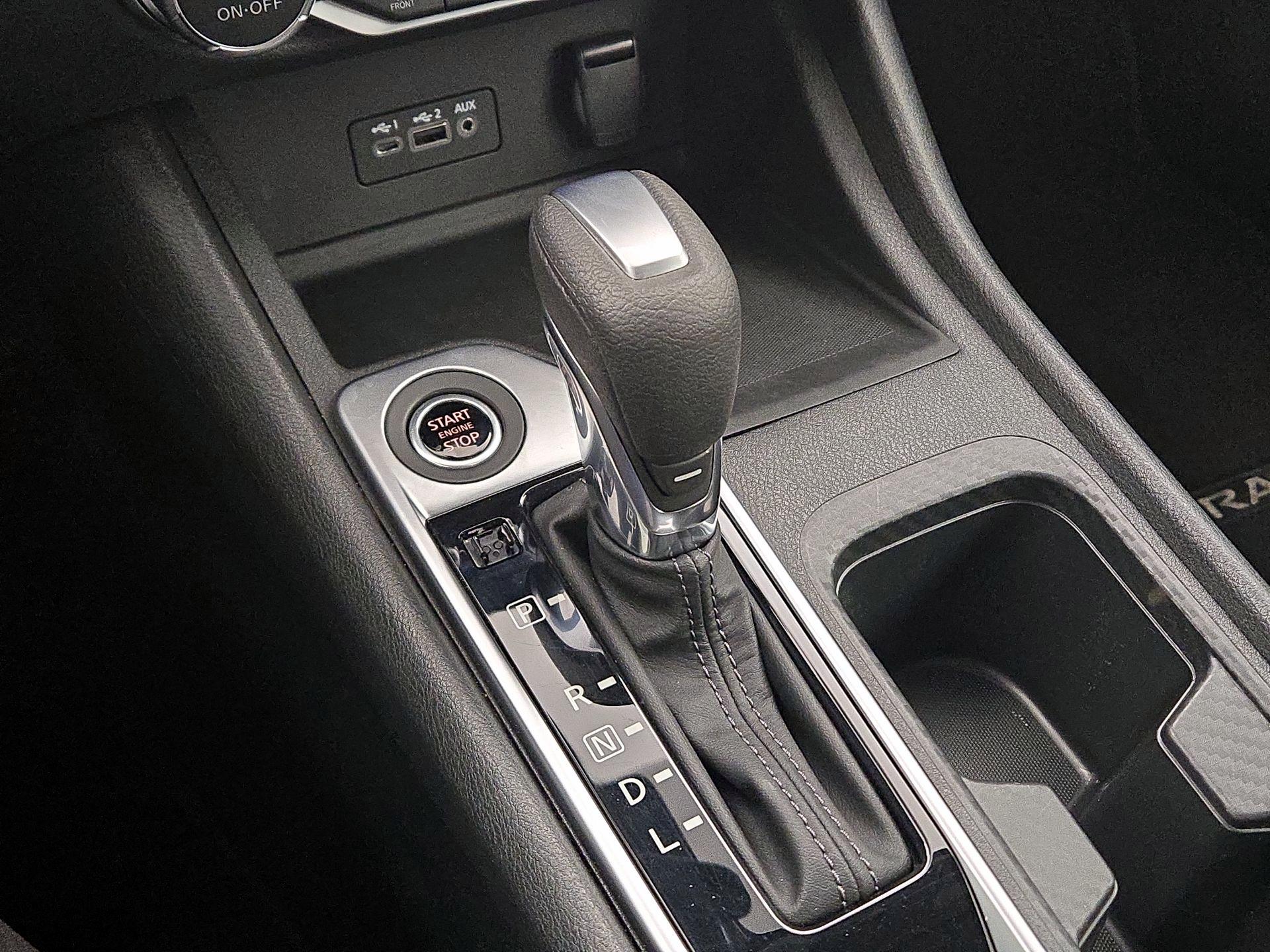 Thumbnail: 2023 Nissan Sentra - 17