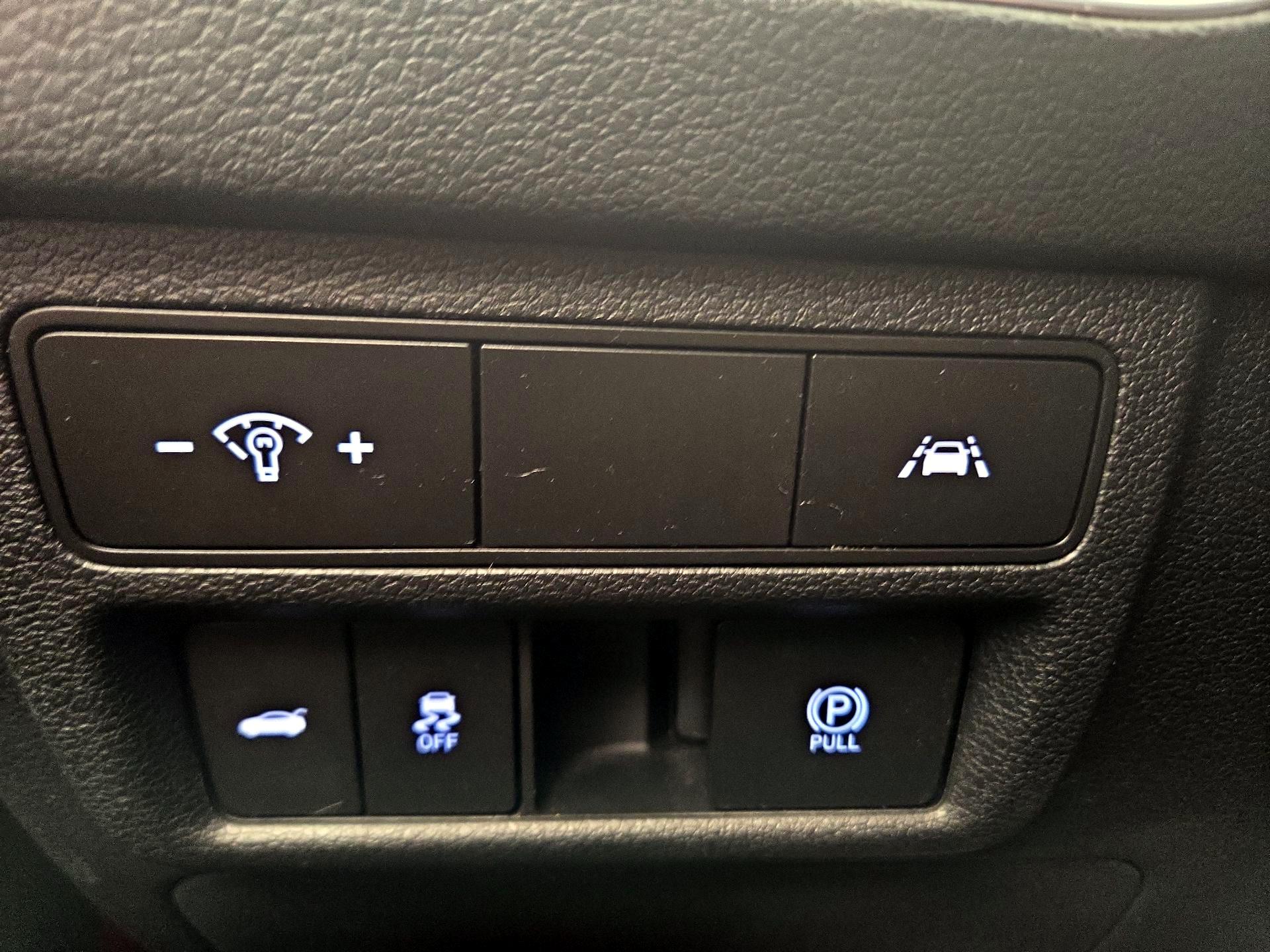 Thumbnail: 2020 Hyundai Sonata - 13