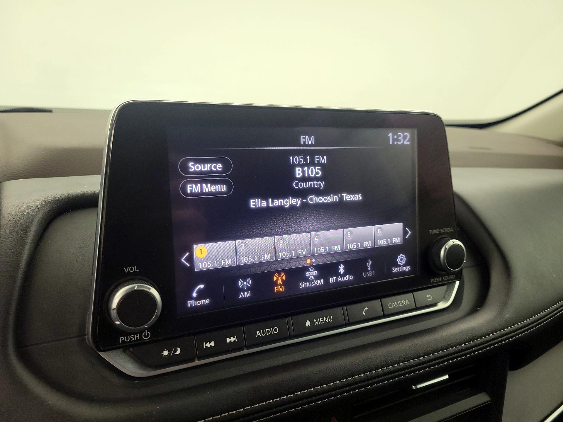 Thumbnail: 2023 Nissan Rogue - 15