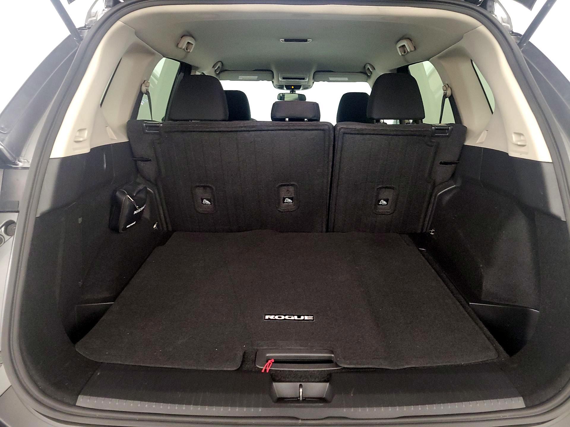 Thumbnail: 2023 Nissan Rogue - 20