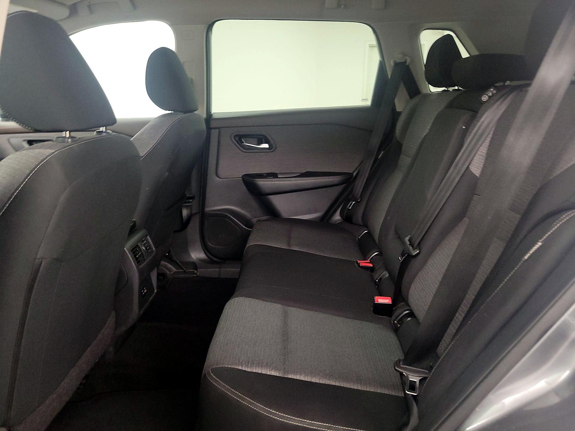 Thumbnail: 2023 Nissan Rogue - 19