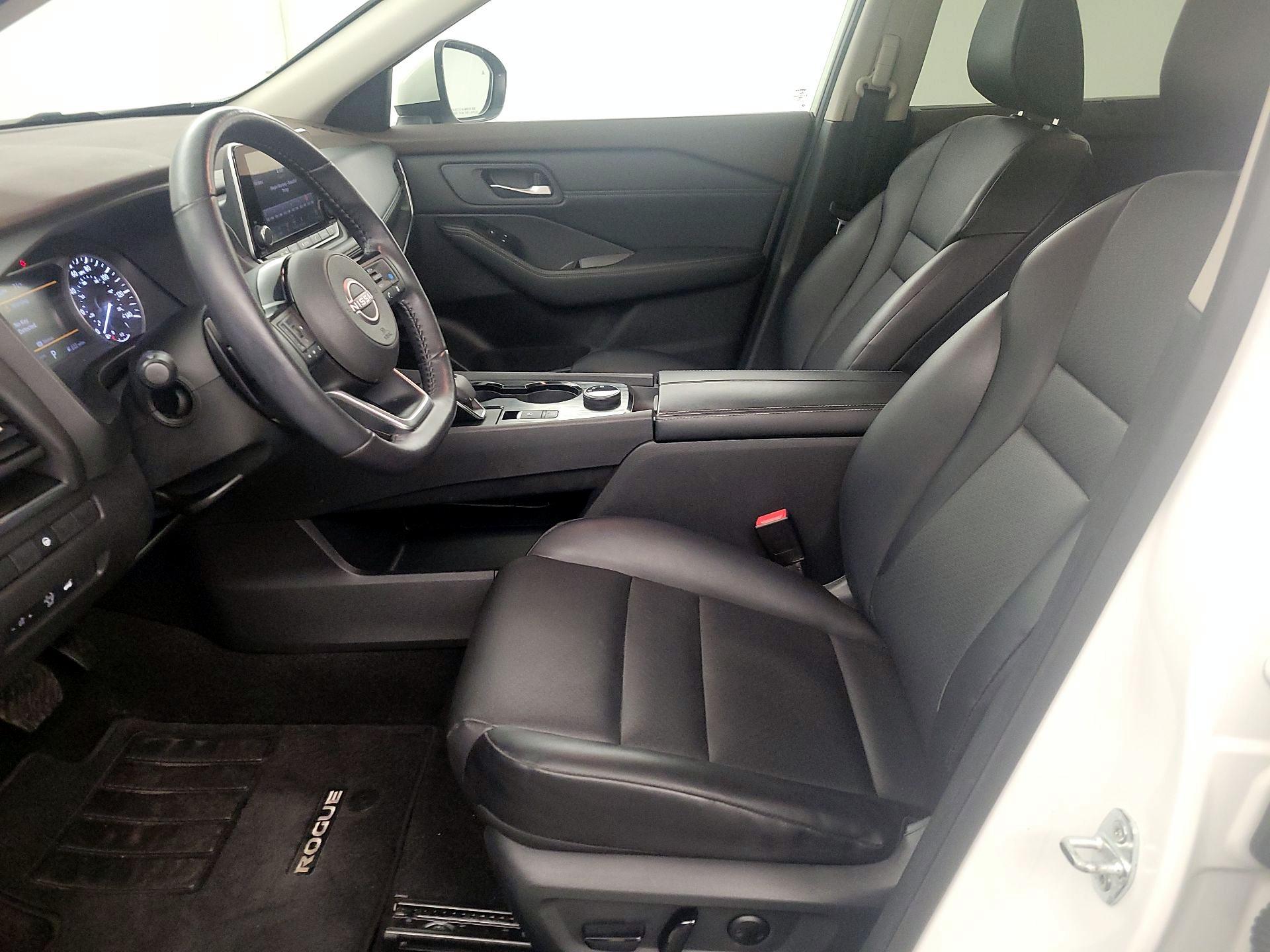 Thumbnail: 2023 Nissan Rogue - 11