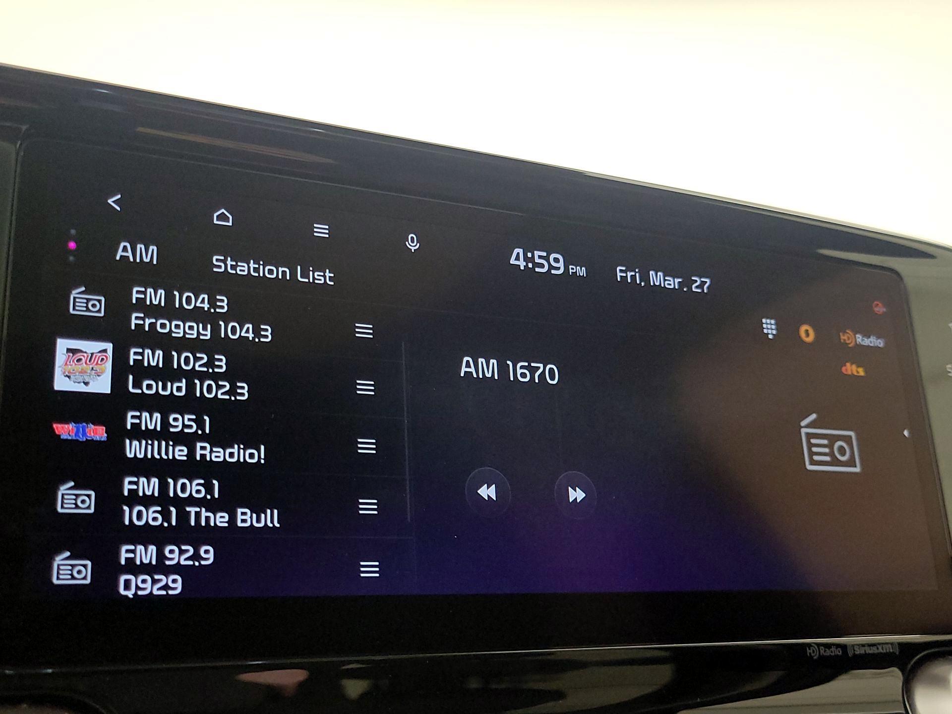 Thumbnail: 2023 Kia Sorento - 16