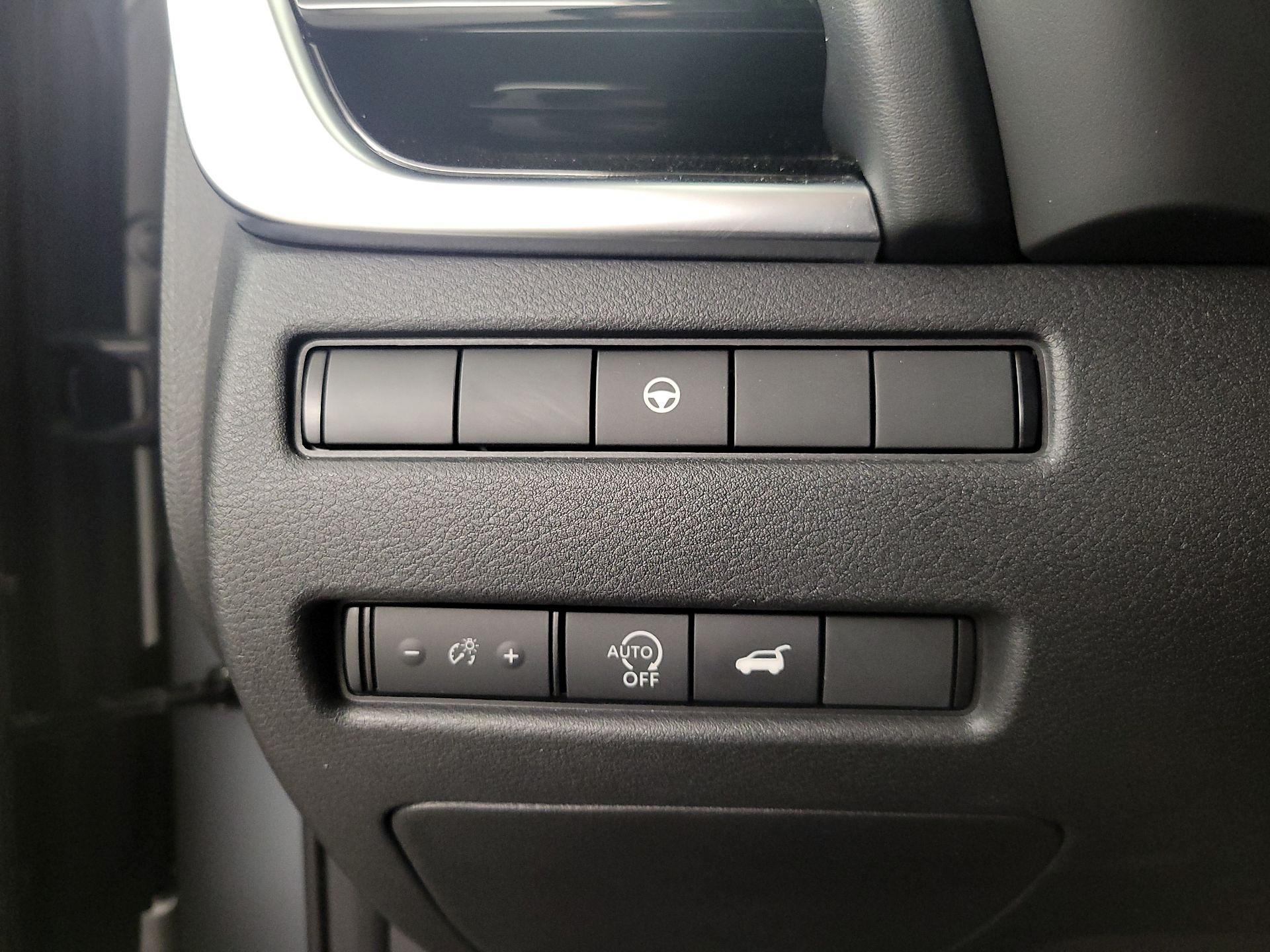 Thumbnail: 2023 Nissan Rogue - 13