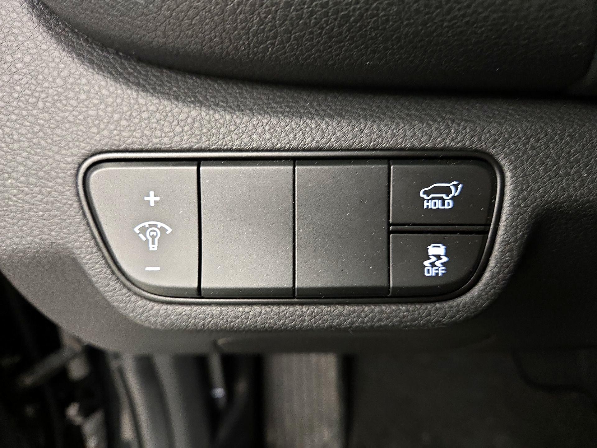 Thumbnail: 2024 Kia Seltos - 13