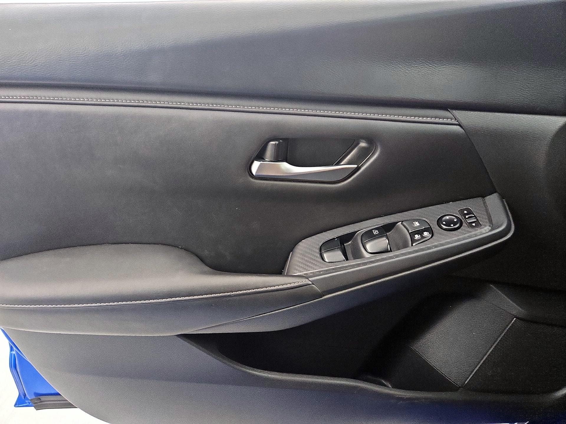 Thumbnail: 2023 Nissan Sentra - 12